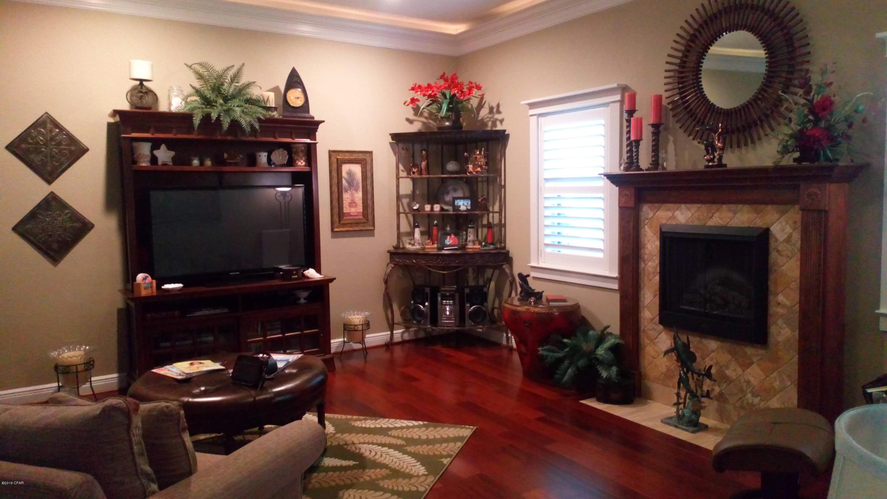 Dolphin Bay Ph II - Residential