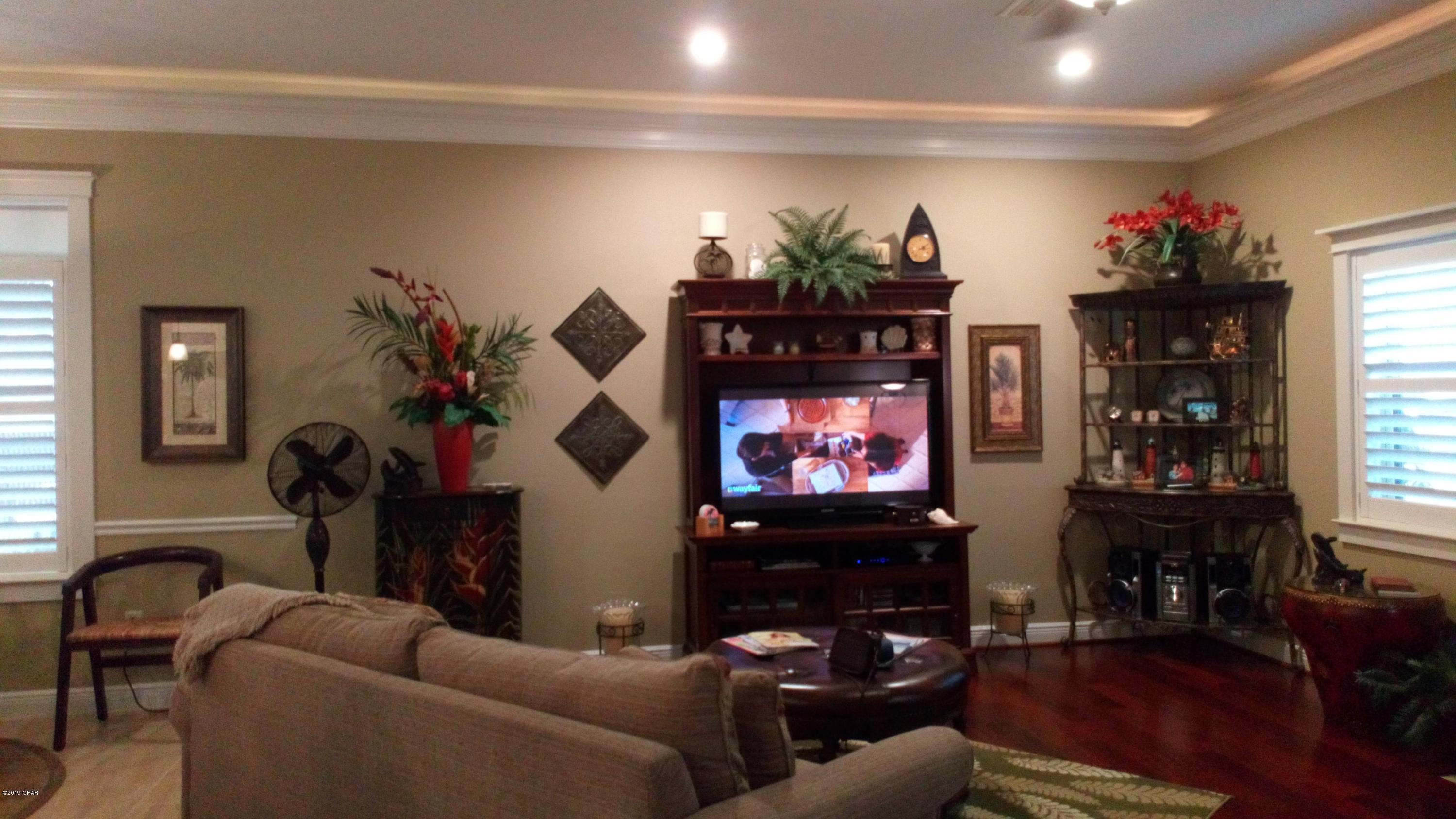 Dolphin Bay Ph II - Residential