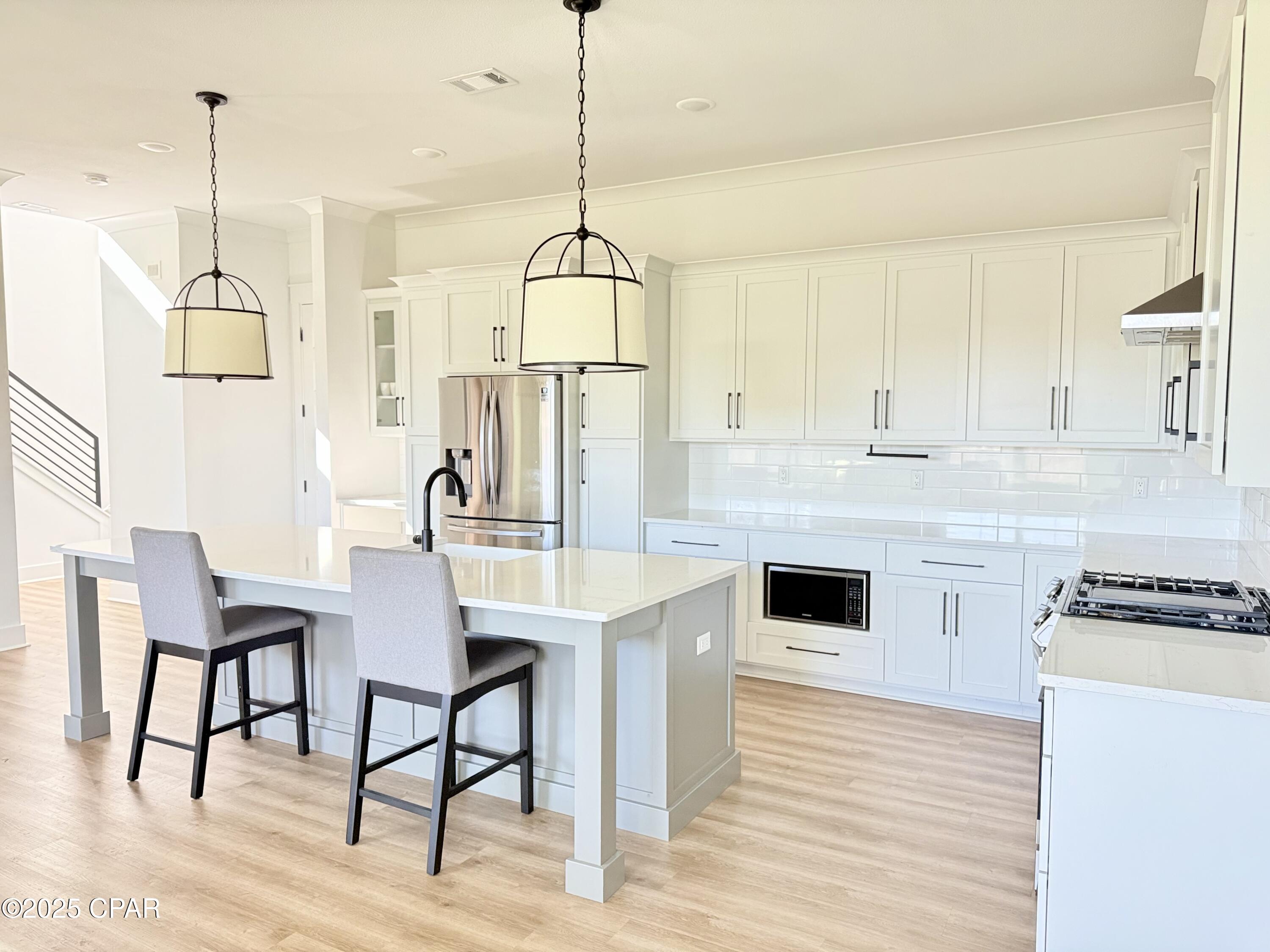 Royal Pines - Residential