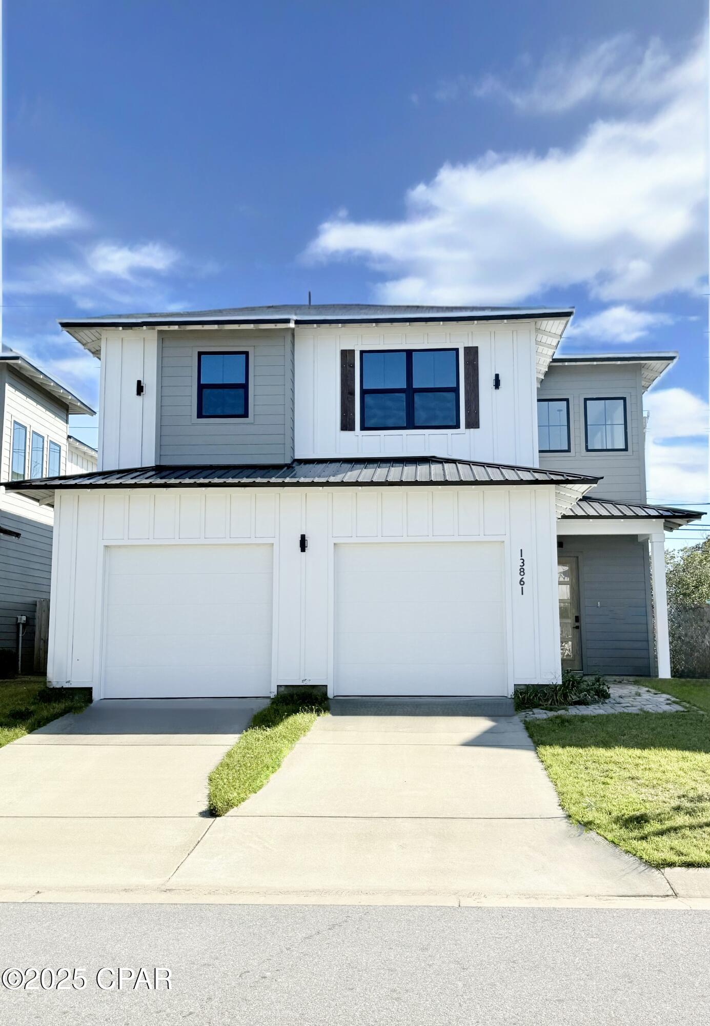 Royal Pines - Residential