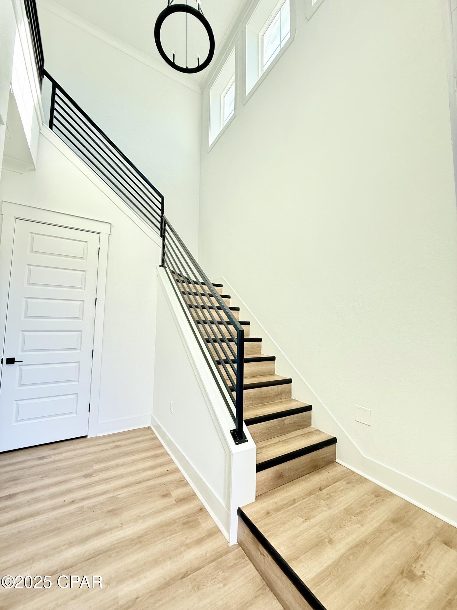 Royal Pines - Residential