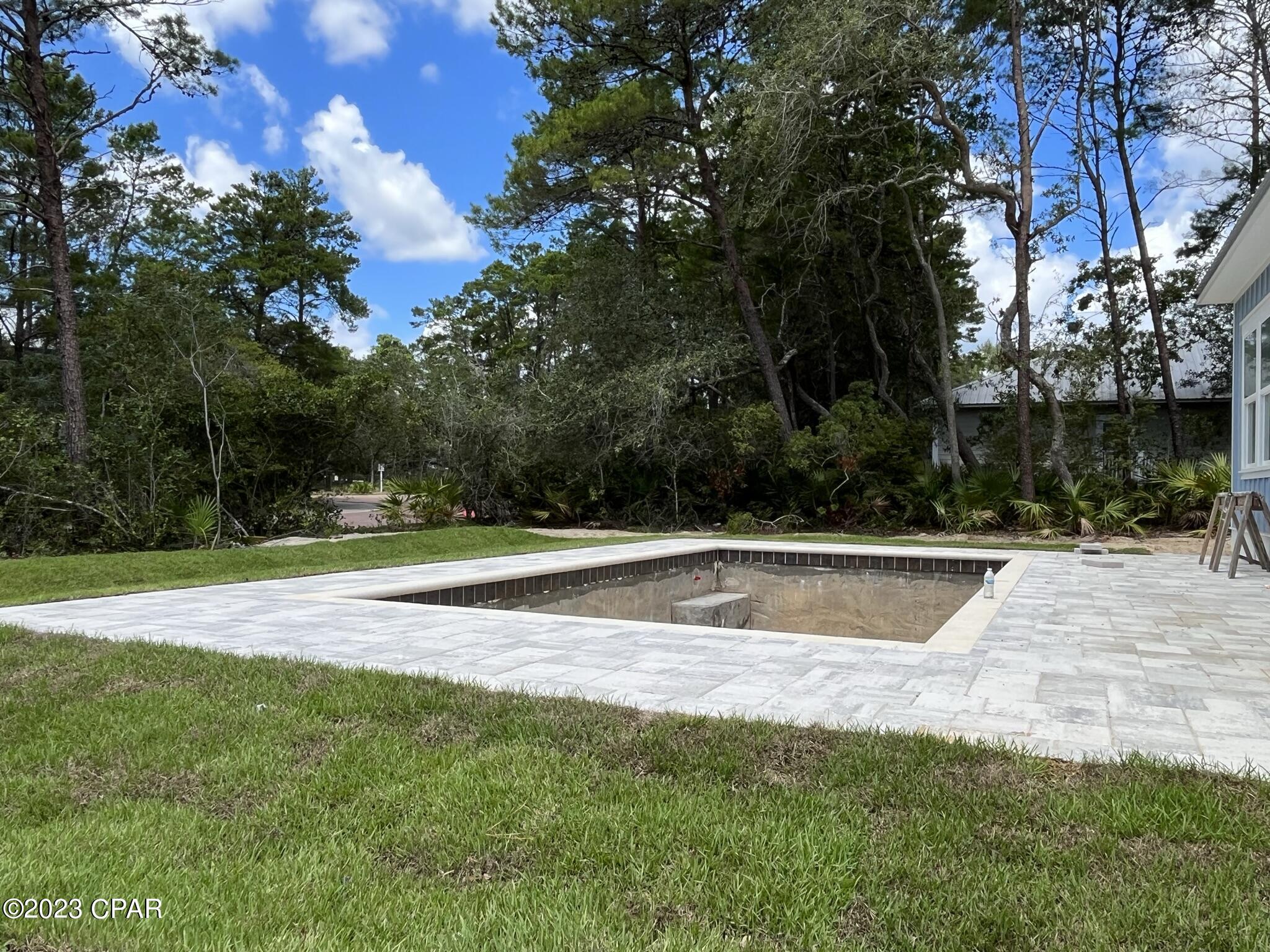 Whites Gulfview Estates - Residential