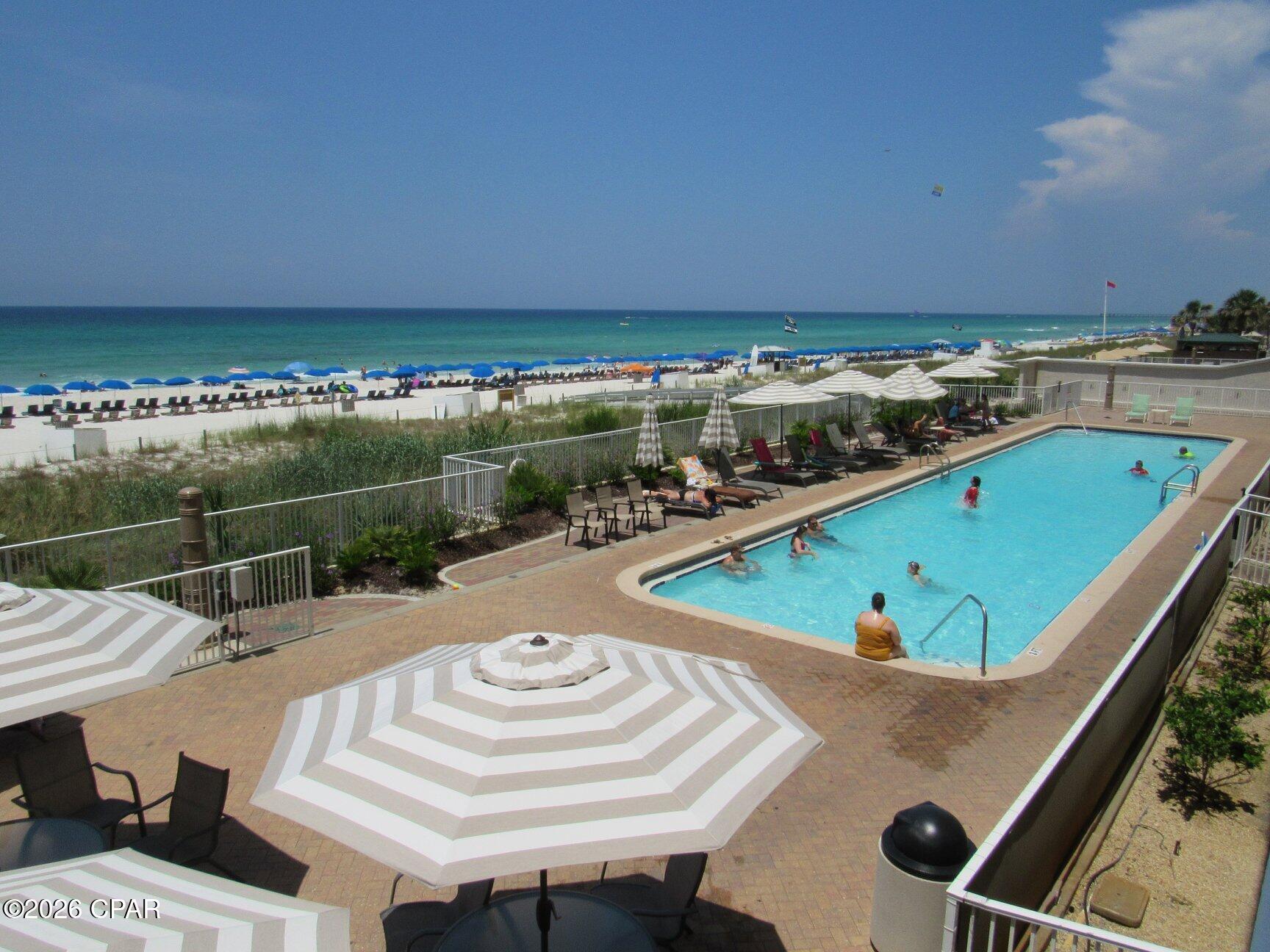Twin Palms Resort - Residential