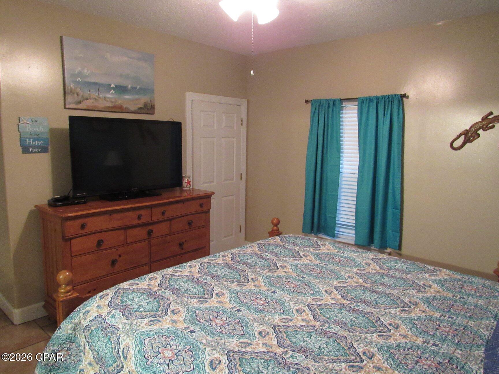 Twin Palms Resort - Residential