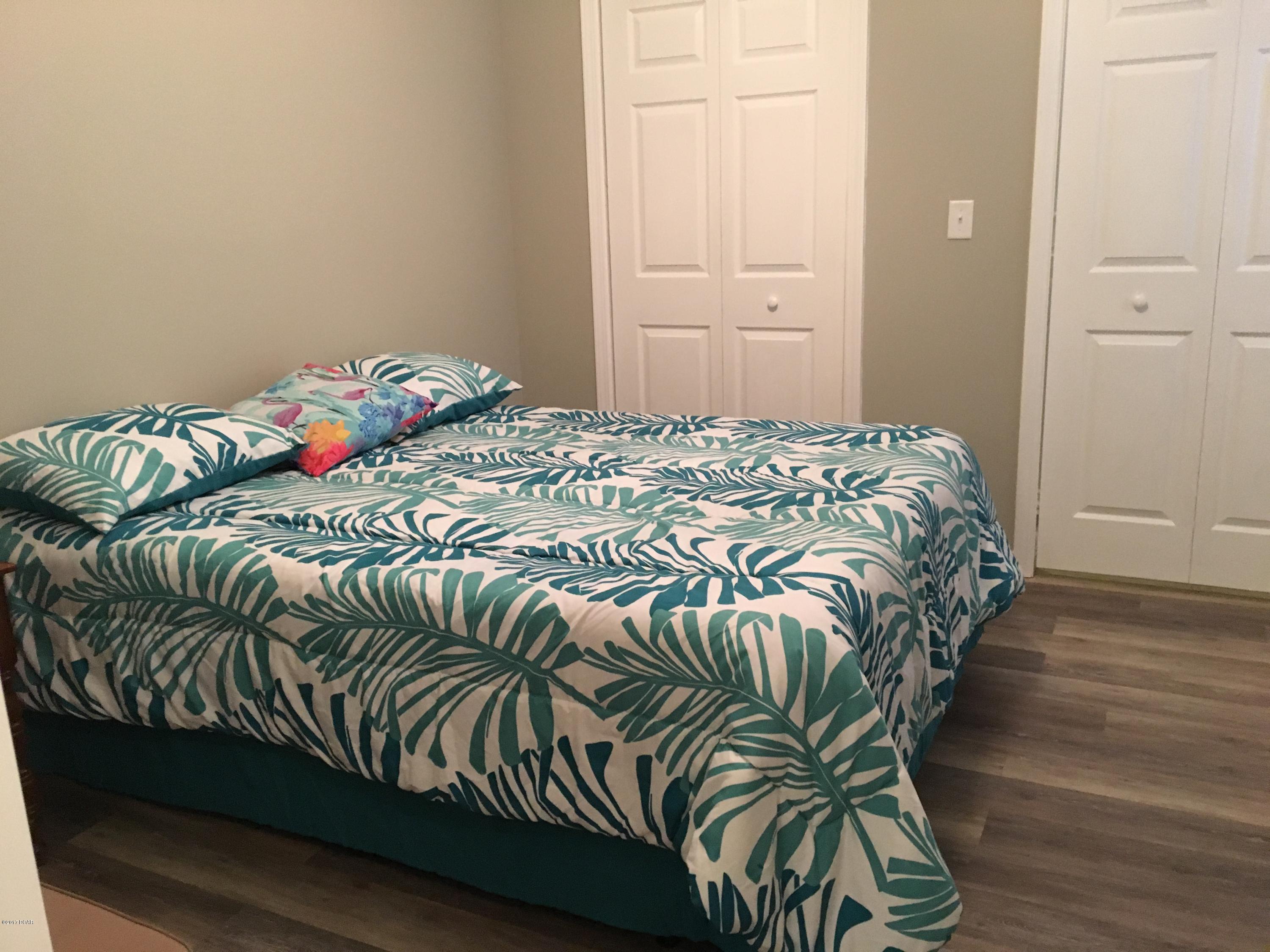 Emerald Pointe Resort - Residential