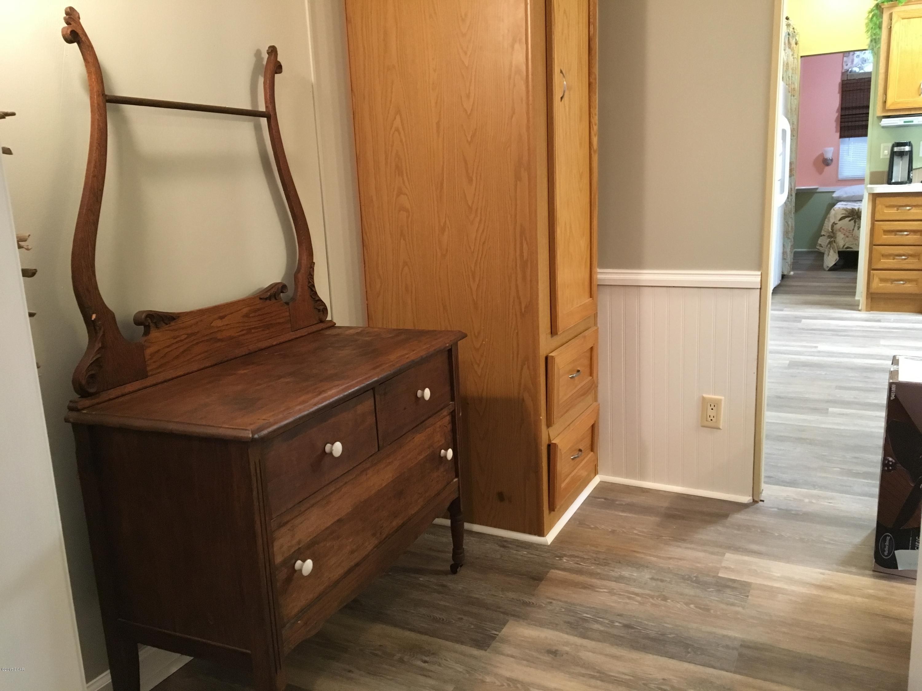 Emerald Pointe Resort - Residential