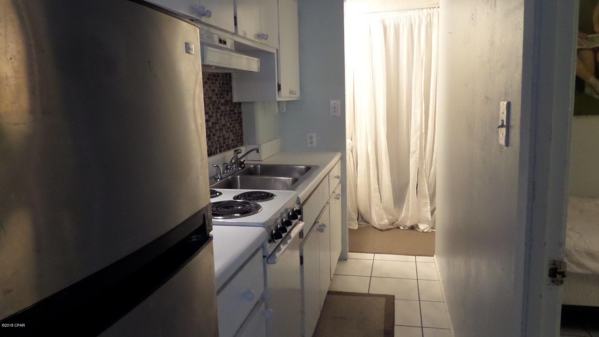 Fontainebleau Terrace - Residential Lease