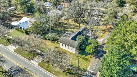 A home in Chipley