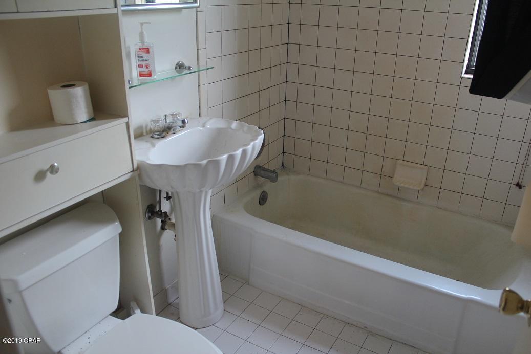 Oakland Terrace Add - Residential