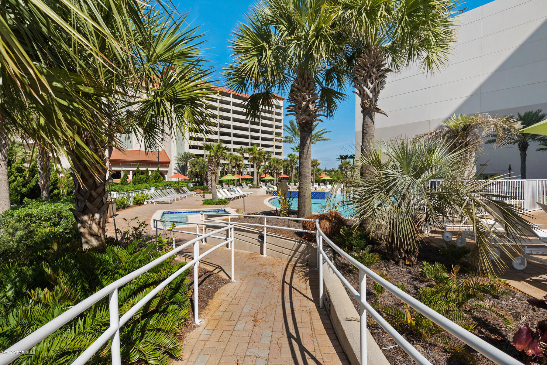 Laketown Wharf - Residential