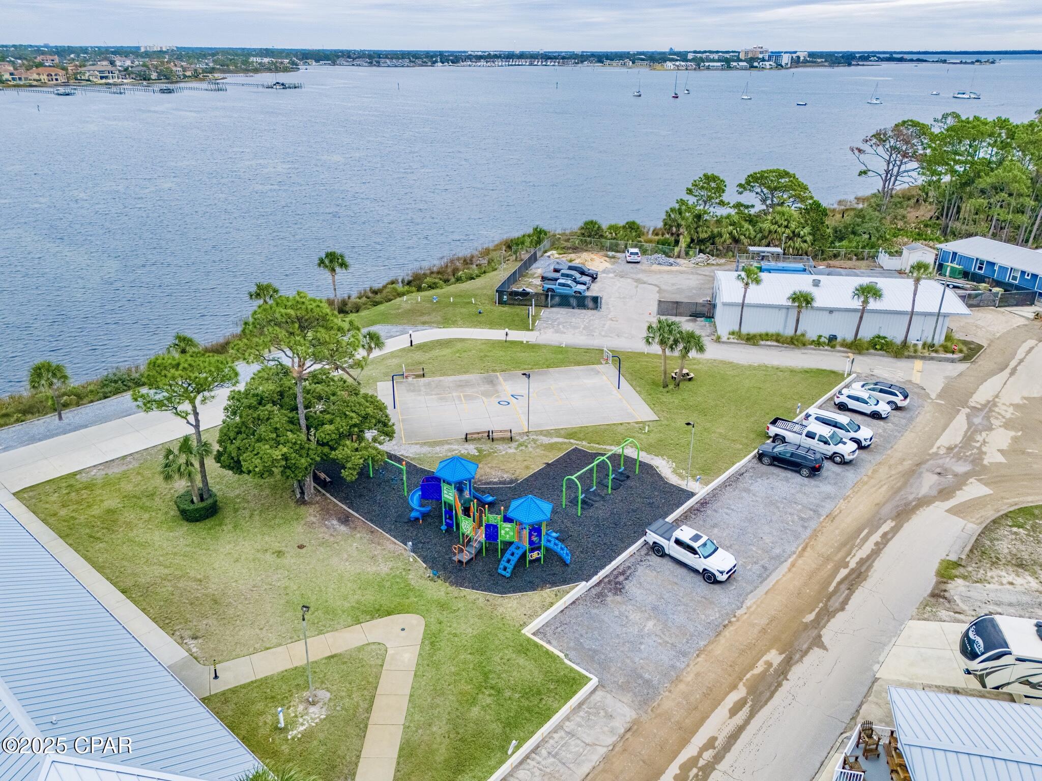 Venture Out Travel Trail - Residential