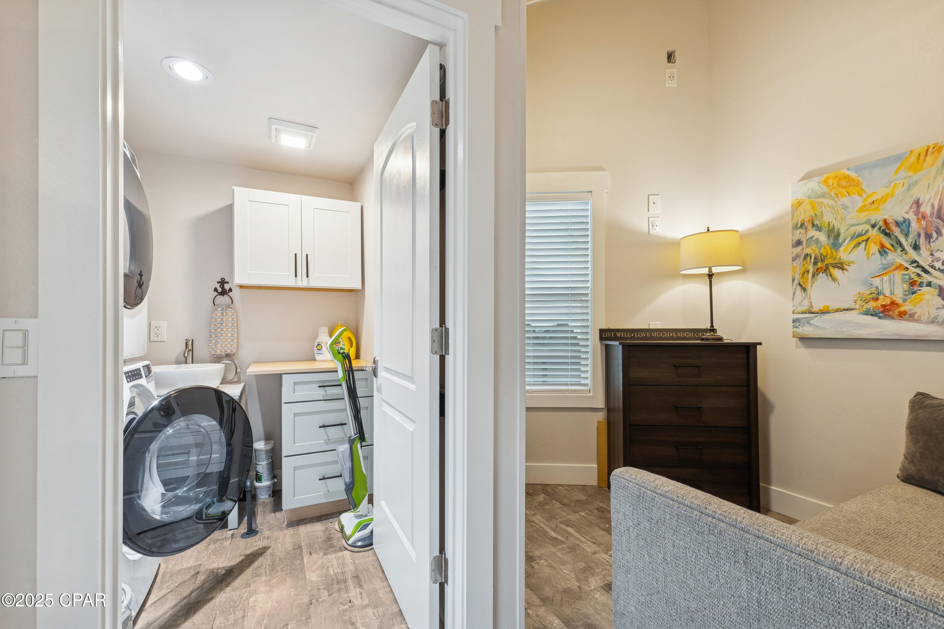 Venture Out Travel Trail - Residential