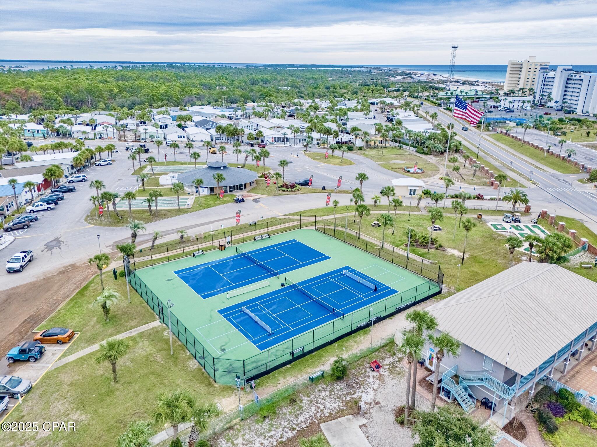 Venture Out Travel Trail - Residential