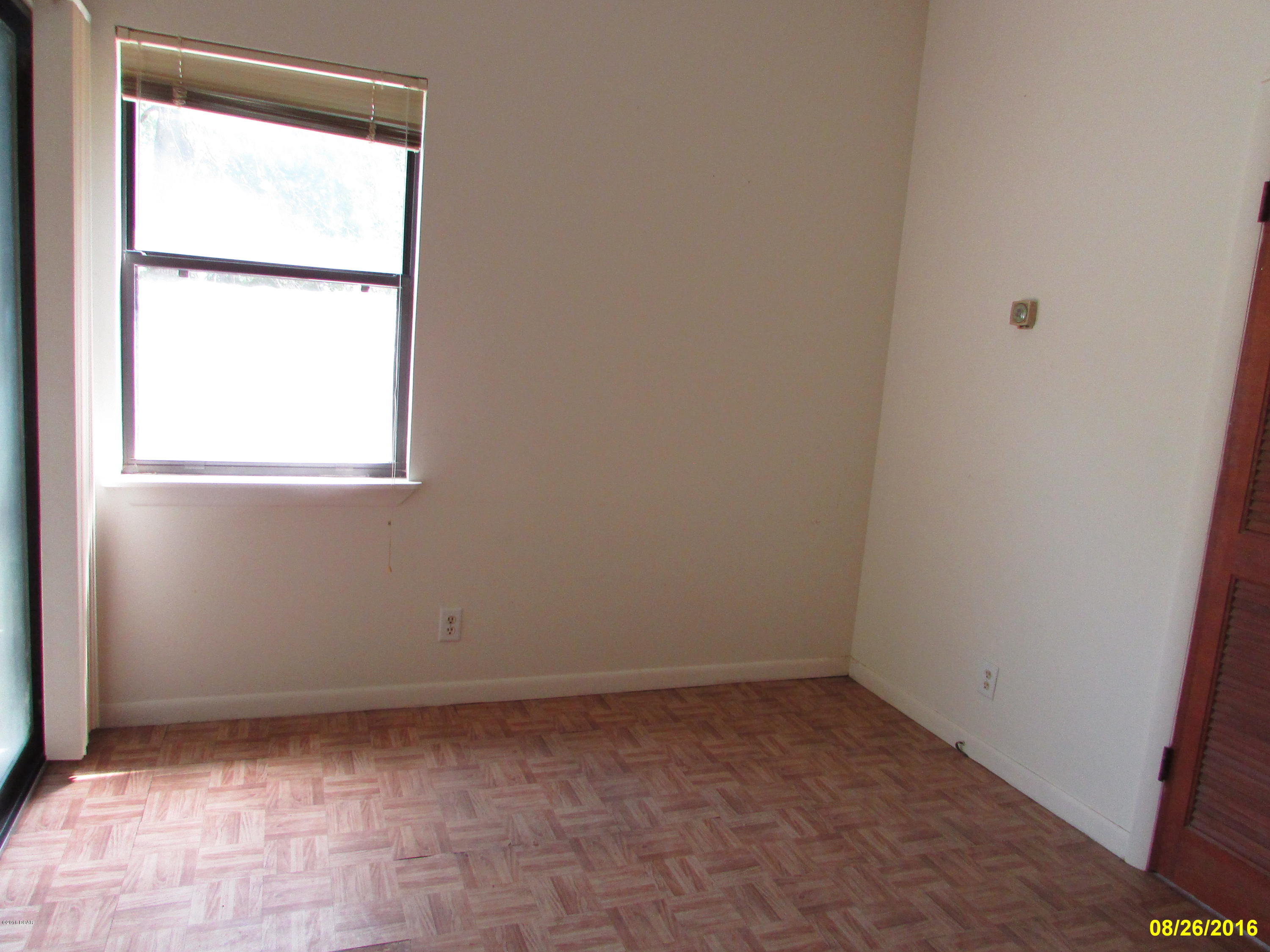 Compass Lake In The Hills - Residential