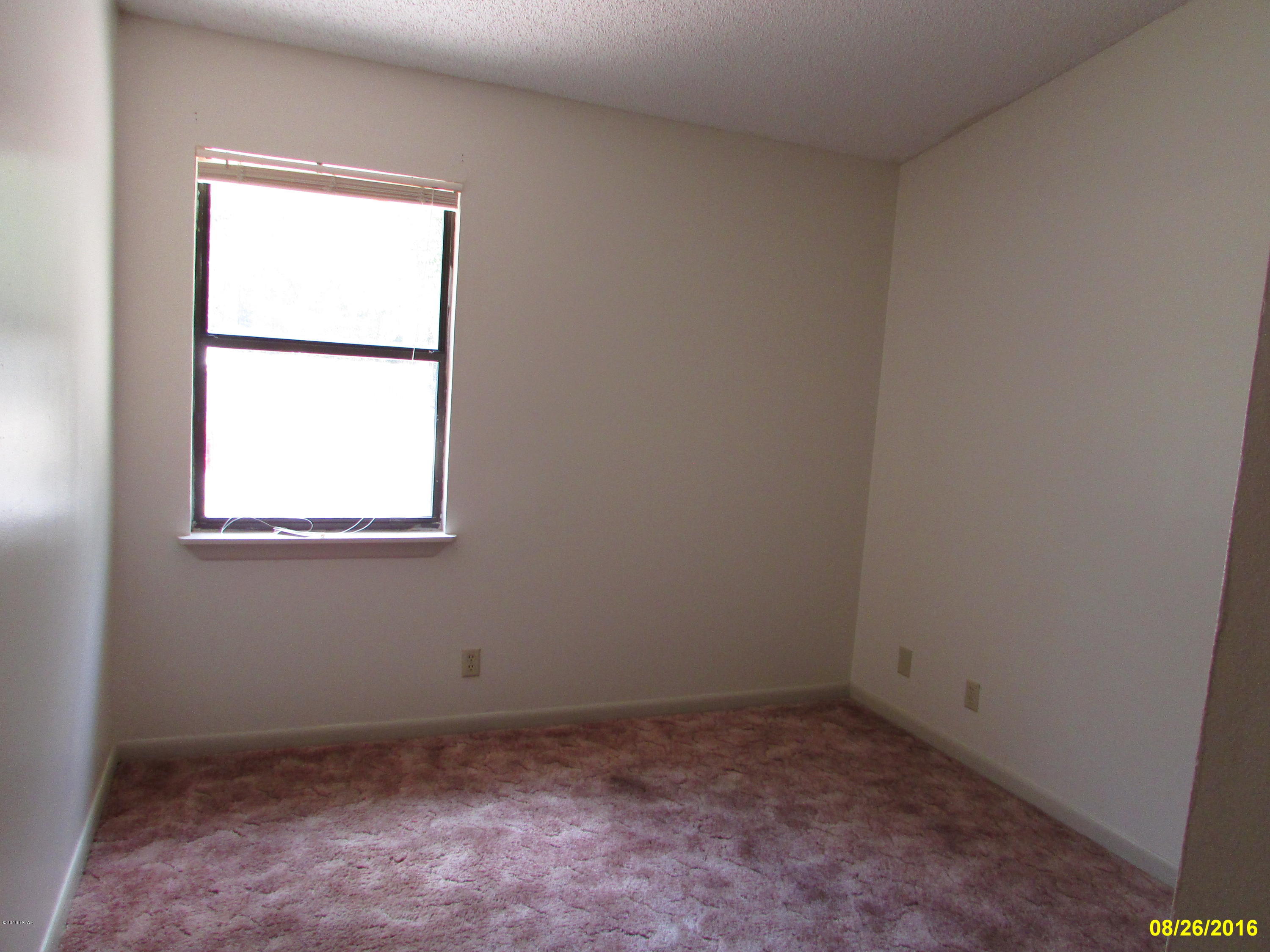 Compass Lake In The Hills - Residential