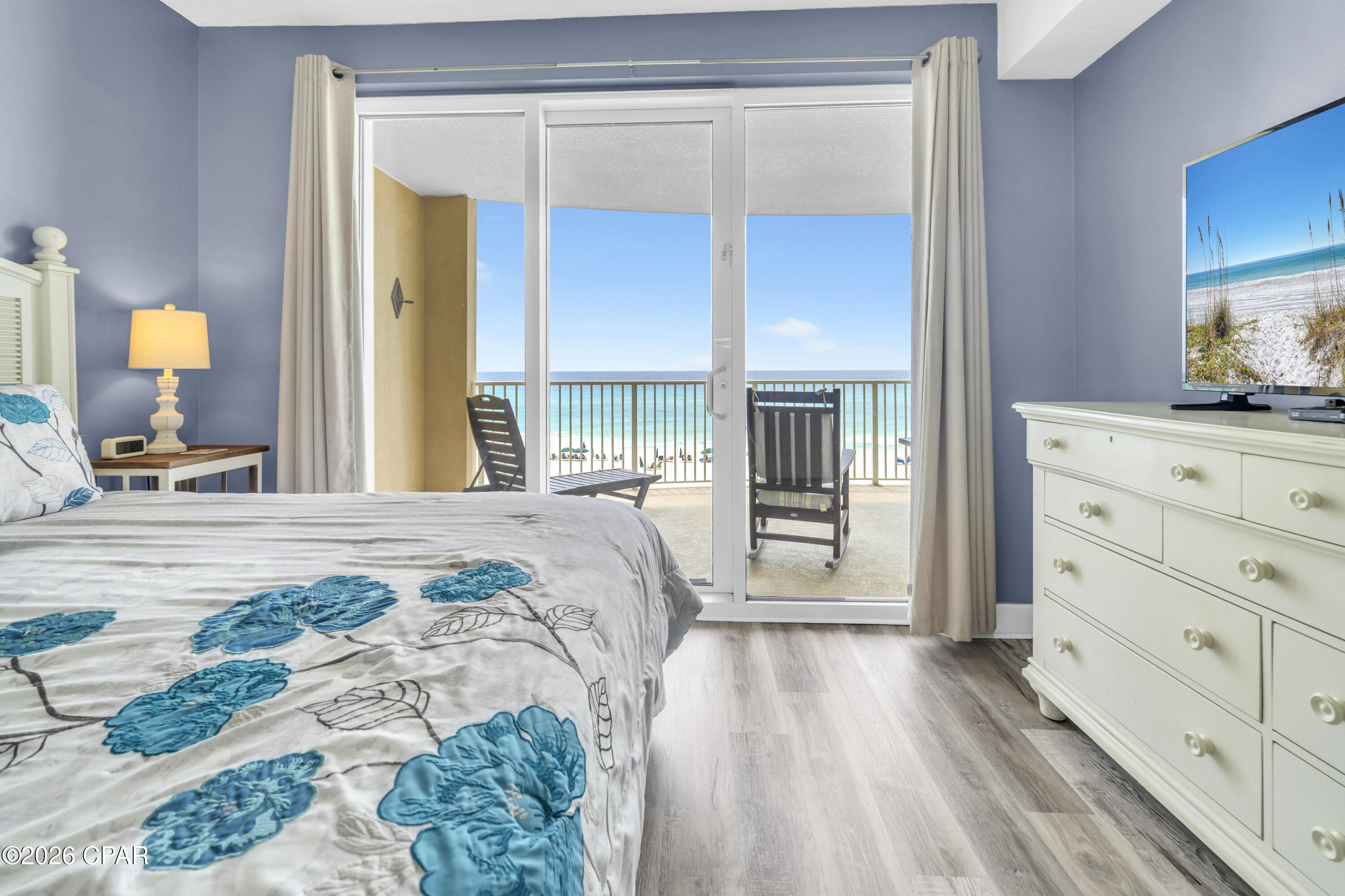 Emerald Isle - Residential