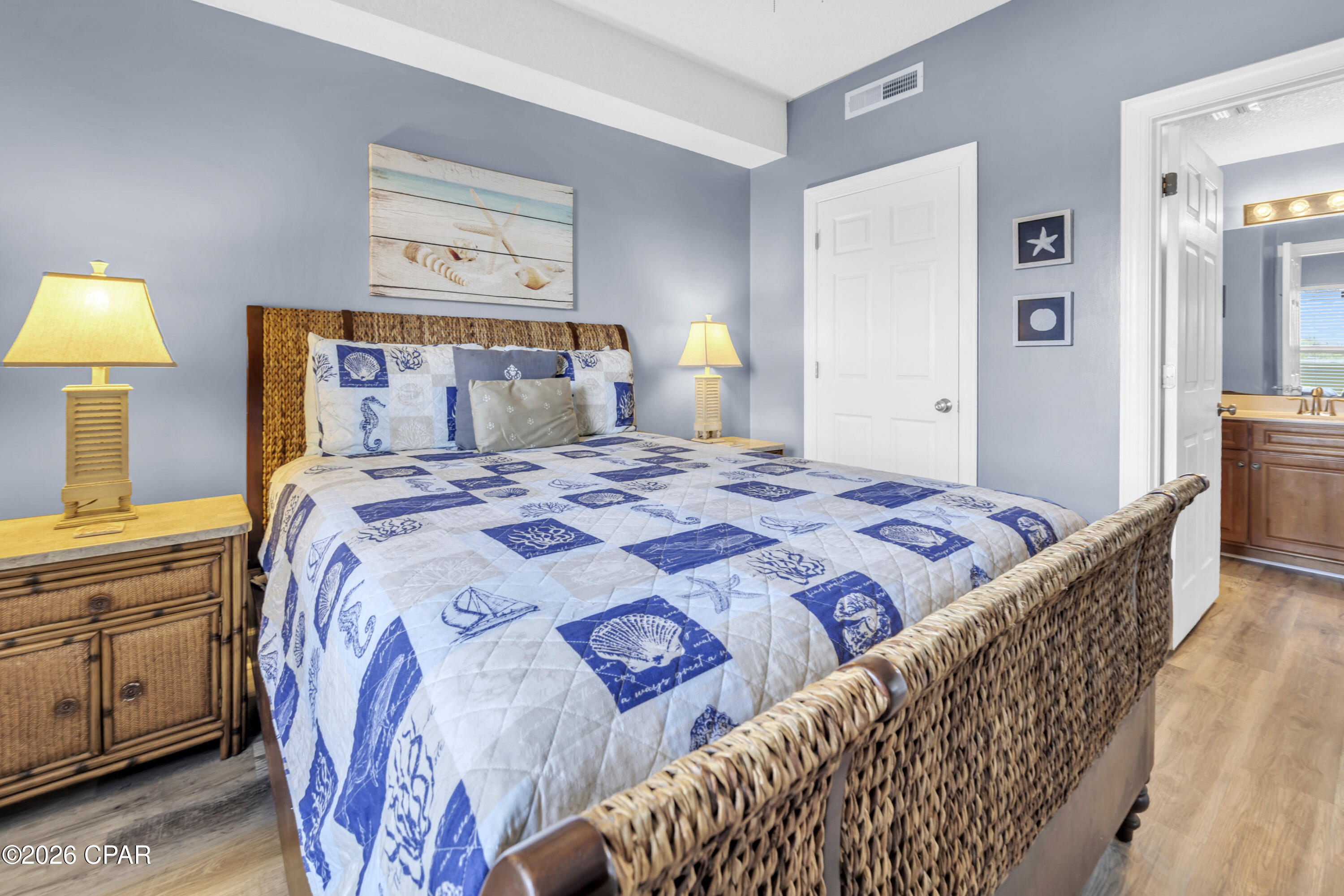 Emerald Isle - Residential