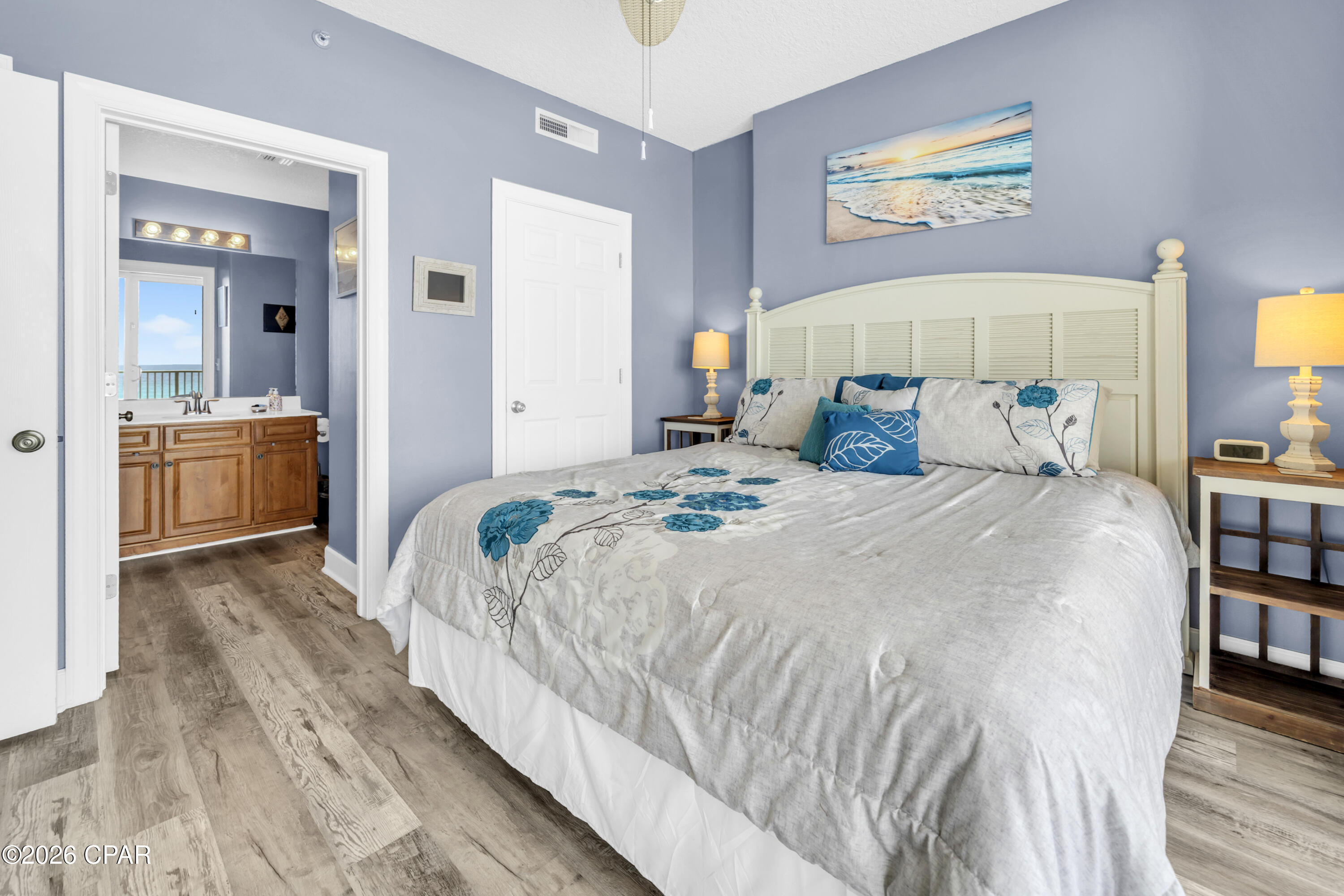 Emerald Isle - Residential