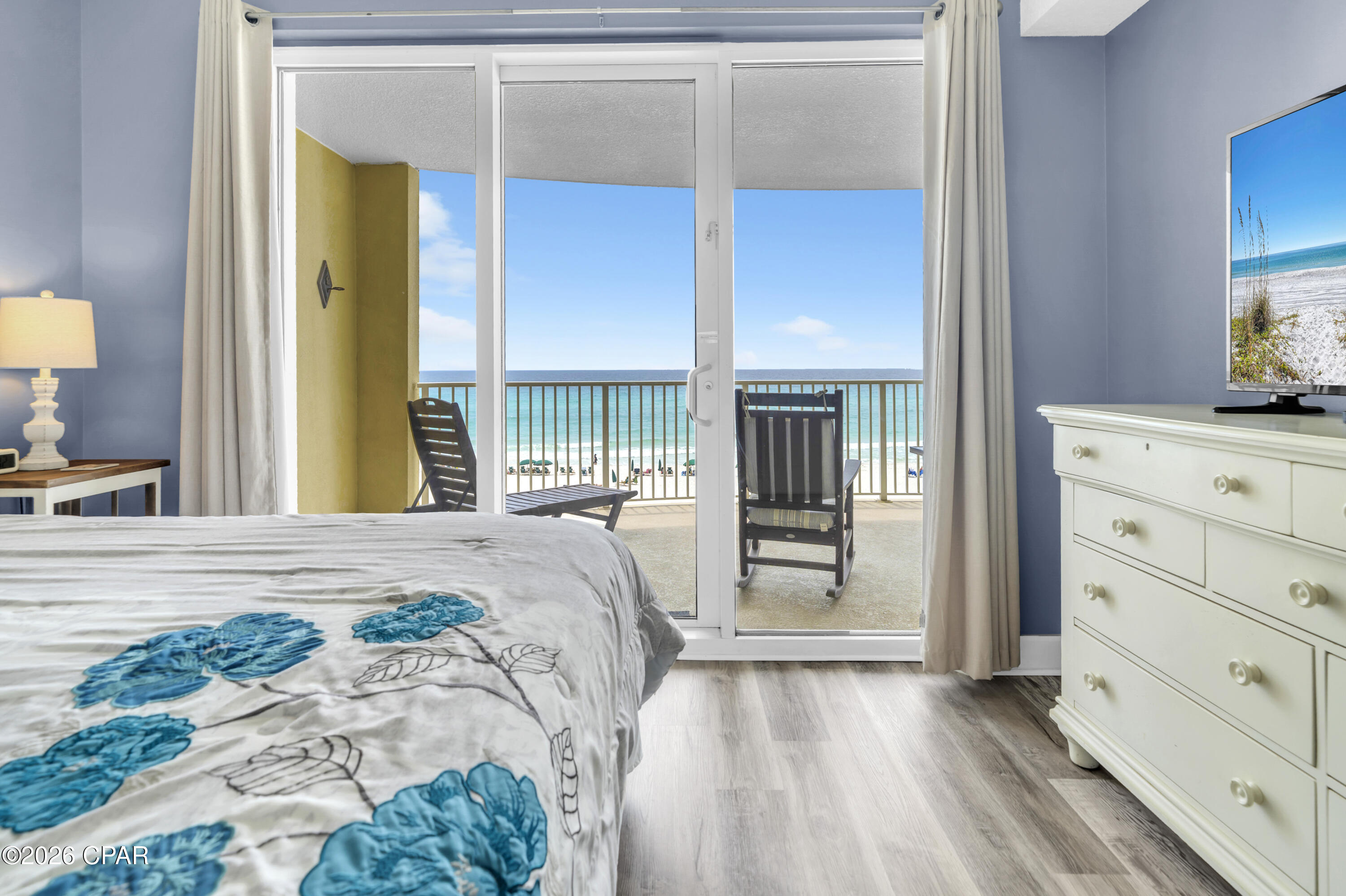 Emerald Isle - Residential