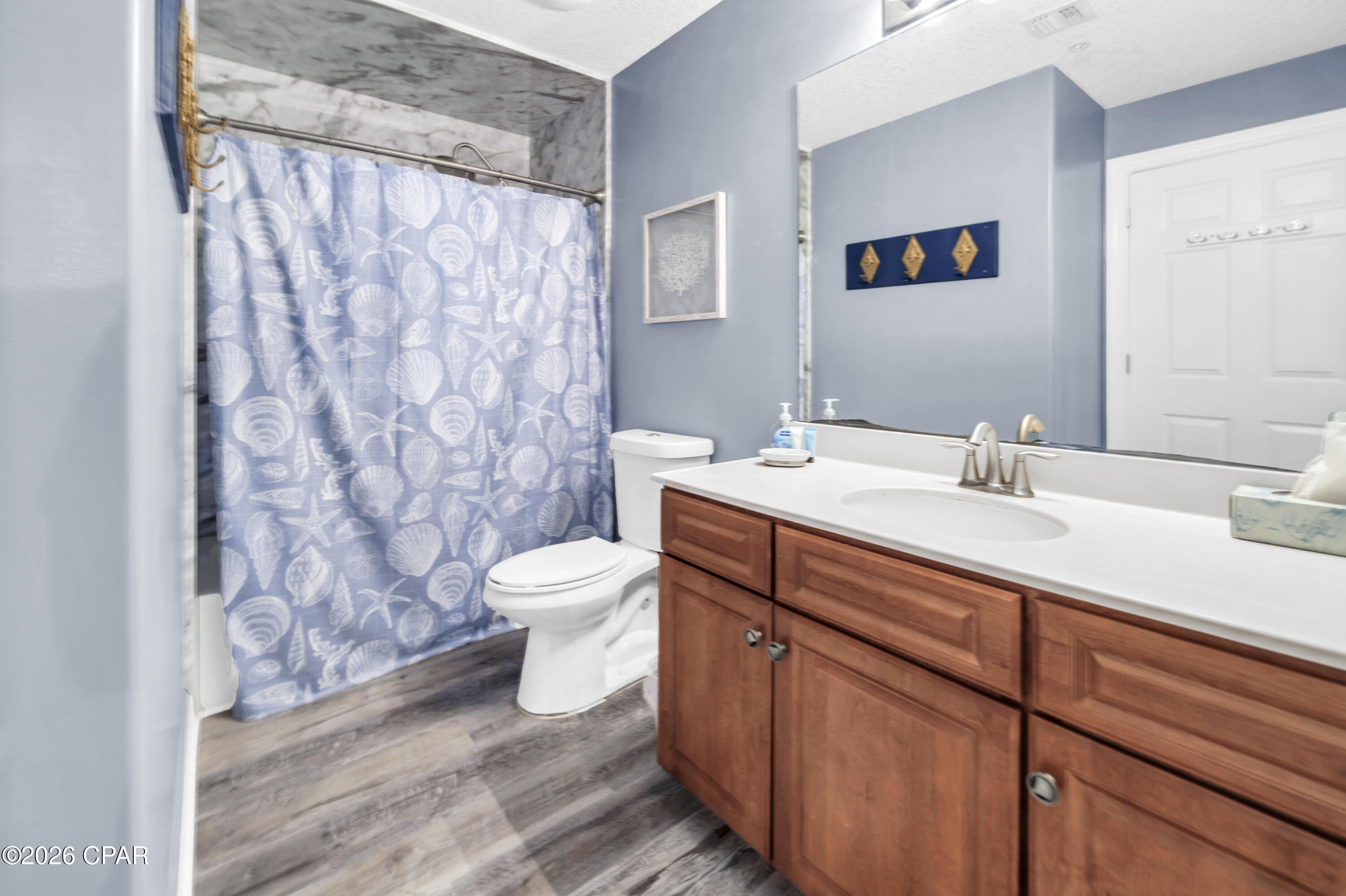 Emerald Isle - Residential