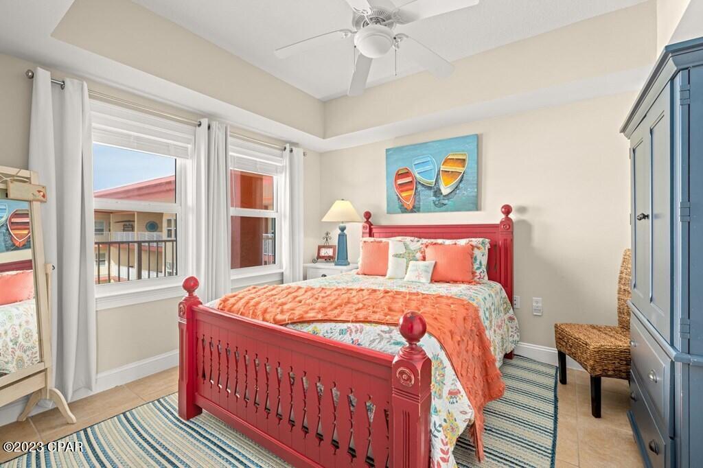 Paradise Shores - Residential