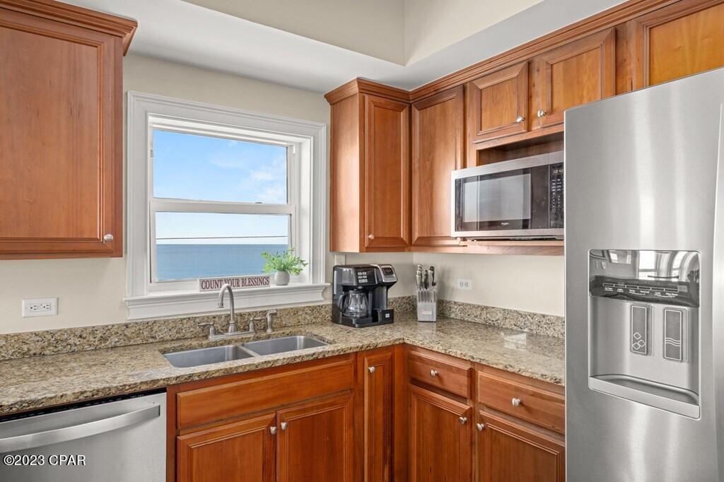 Paradise Shores - Residential