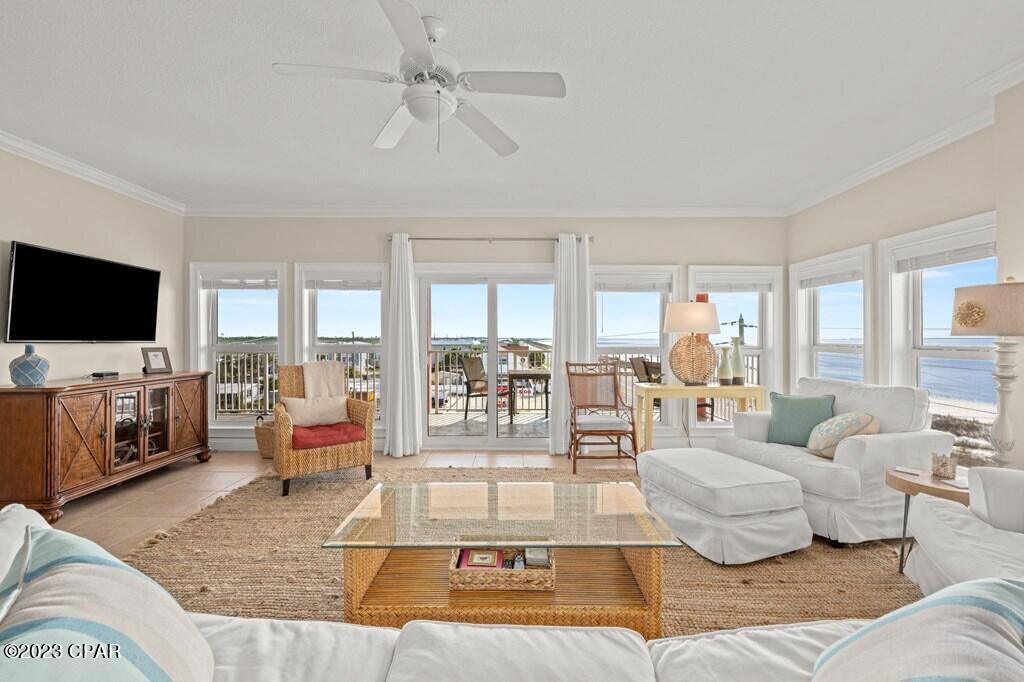 Paradise Shores - Residential