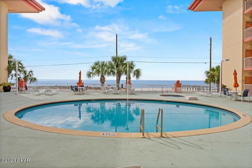 Paradise Shores - Residential