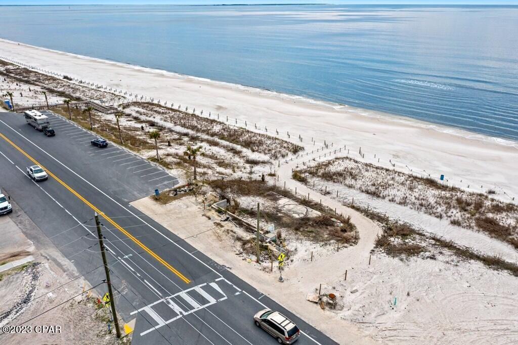 Paradise Shores - Residential