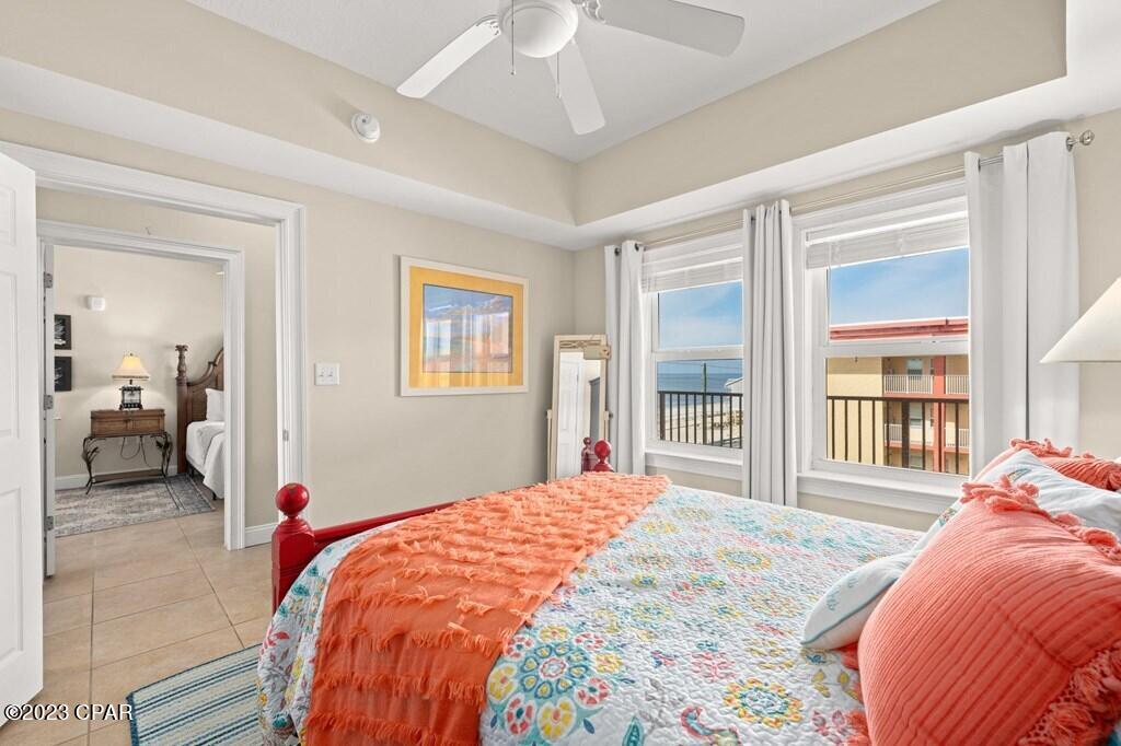 Paradise Shores - Residential