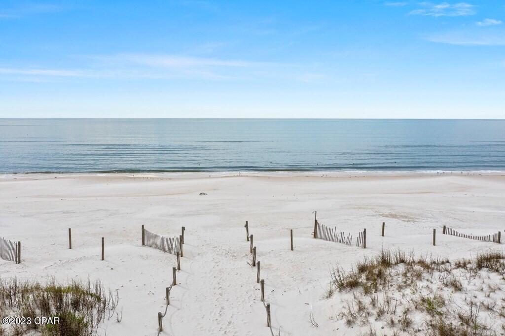 Paradise Shores - Residential