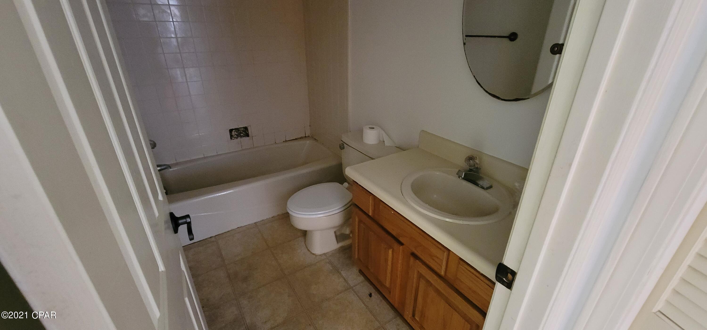 Grand Lagoon Shores 6 - Residential Lease