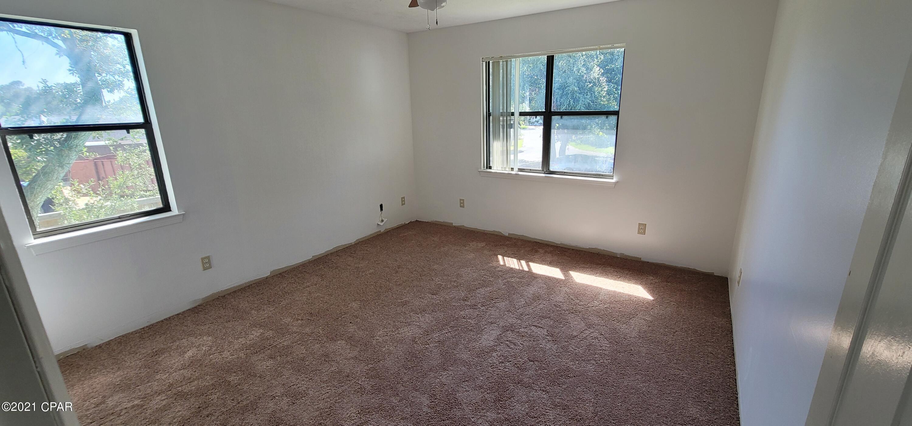 Grand Lagoon Shores 6 - Residential Lease