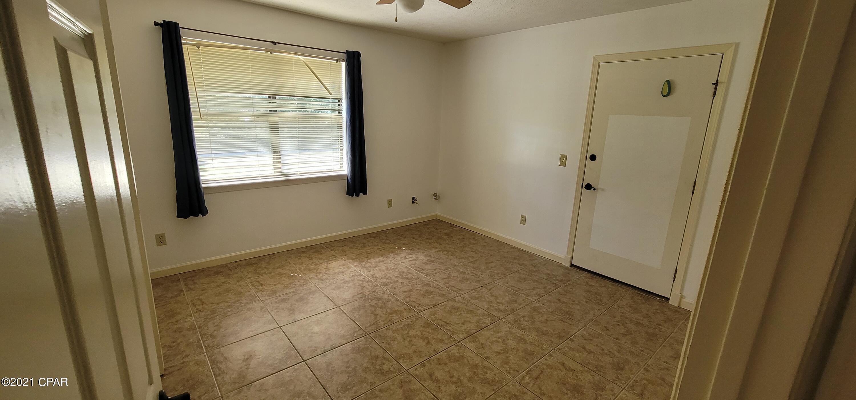 Grand Lagoon Shores 6 - Residential Lease