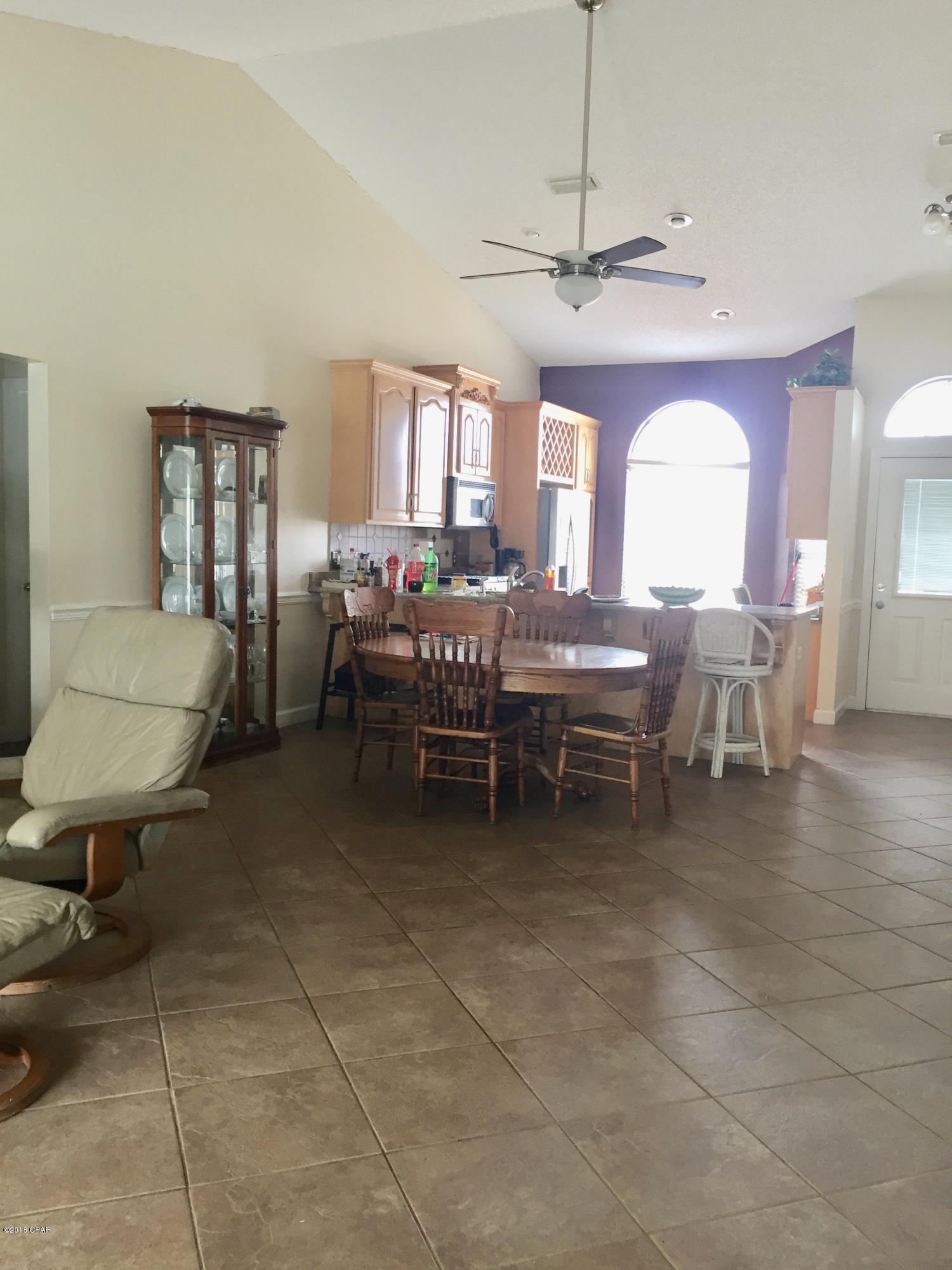 Bid-A-Wee North 1st Add - Residential