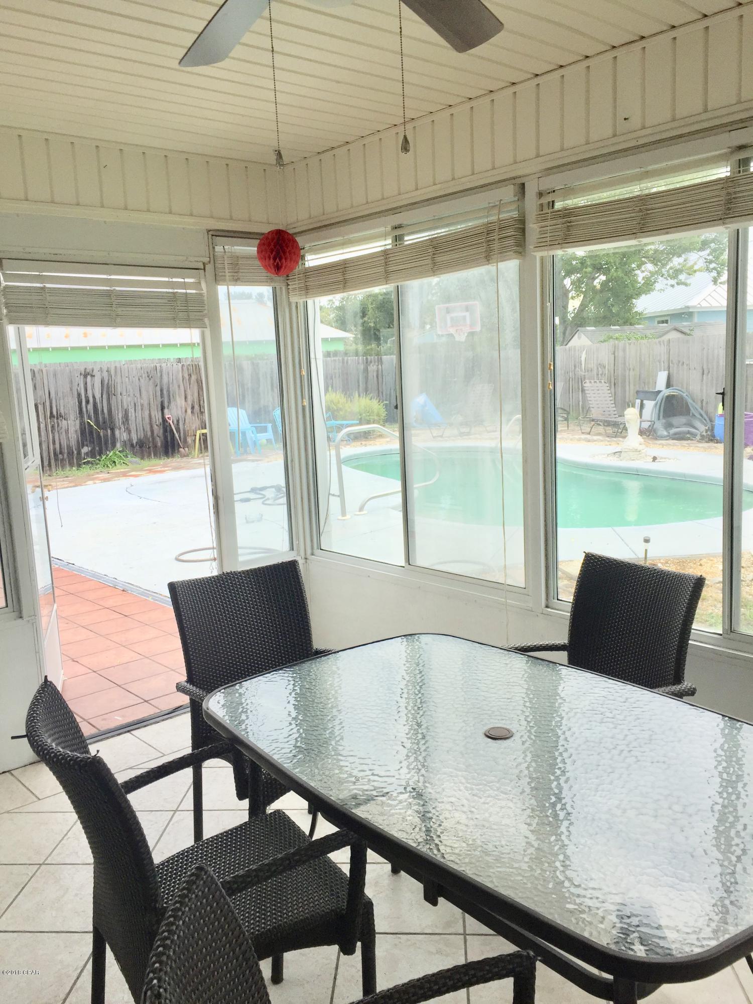 Bid-A-Wee North 1st Add - Residential