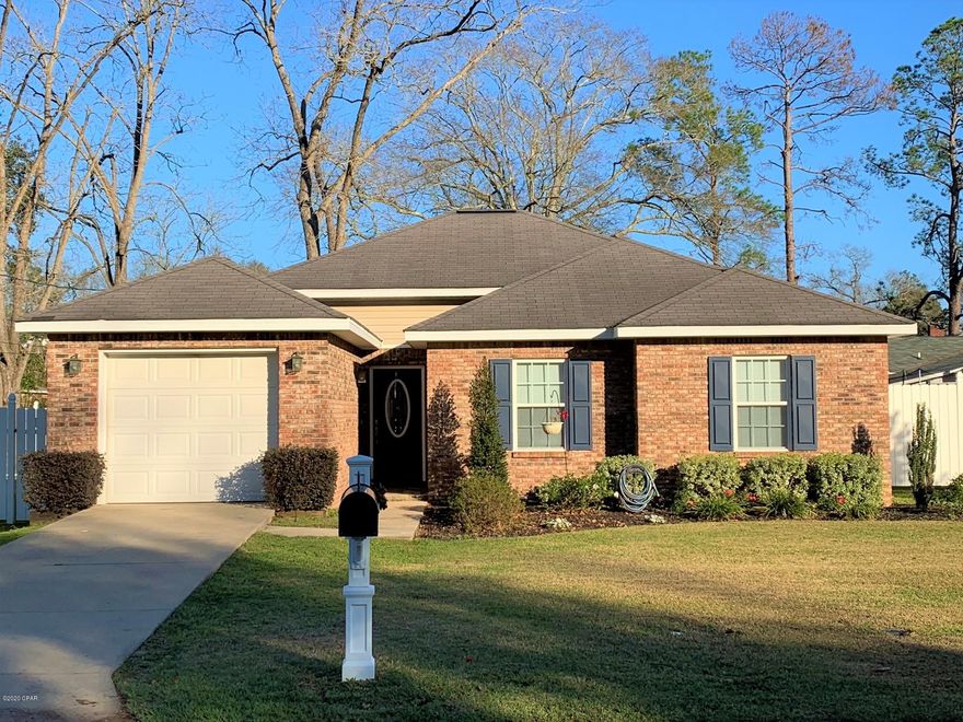 This cozy open floor plan home sits inside the city limits and features a 3/2 set up. The kitchen features Kraftmaid Cabinets and a new LG appliance set. Located within the kitchen is a dining area surrounded by bay windows. The master suite features fresh paint in both the bedroom and bathroom and newly installed shower. The master suite has 2 closets, a walk in located in the bathroom and a miscellaneous closet in the bedroom. The bedroom is finished out with views of the backyard. The additional 2 bedrooms contain closets with bifold doors. The 1/2 acre yard is lined by a privacy fence. Google Home features Nest thermostat and most lights.