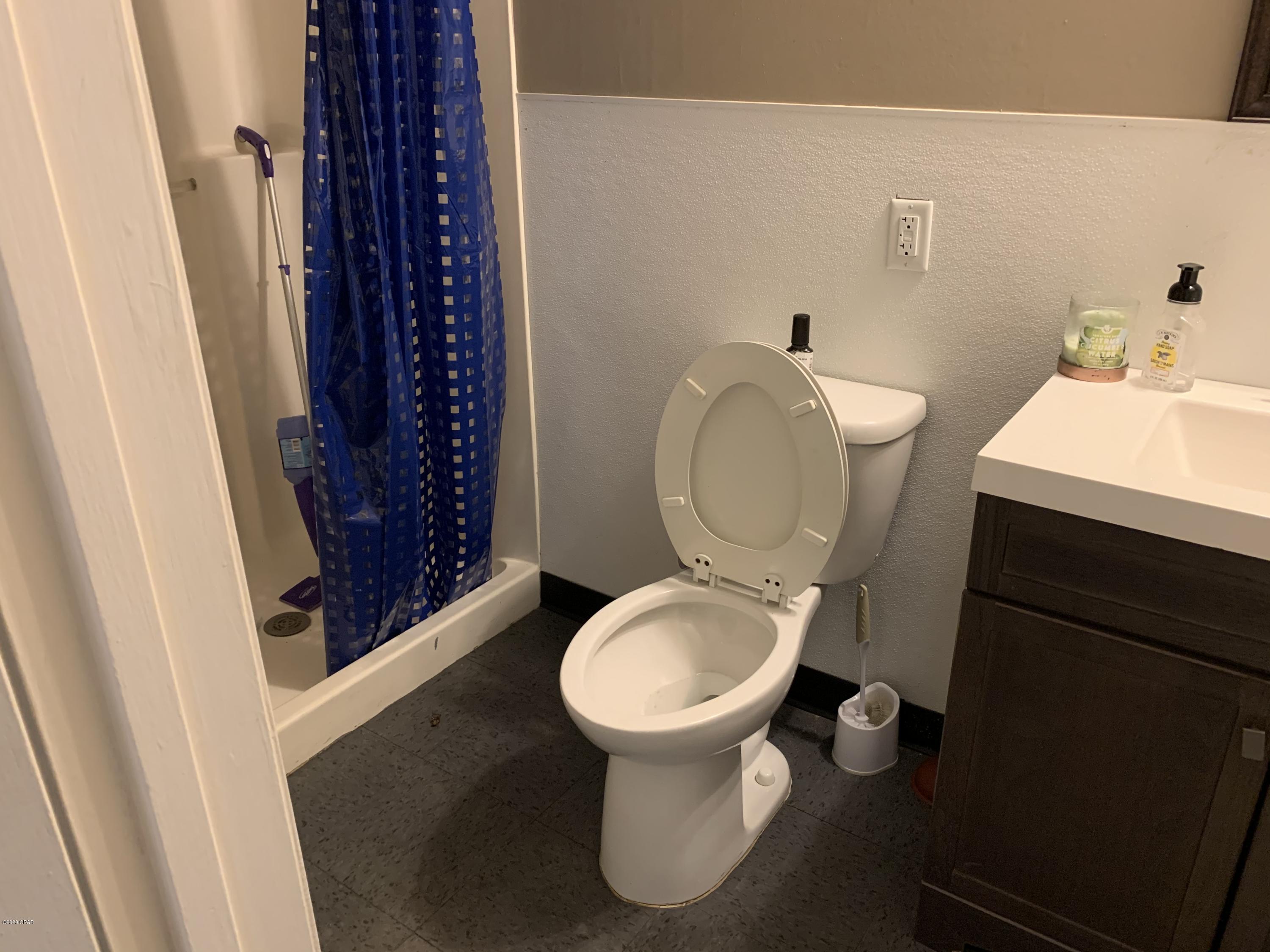 [No Recorded Subdiv] - Commercial Lease