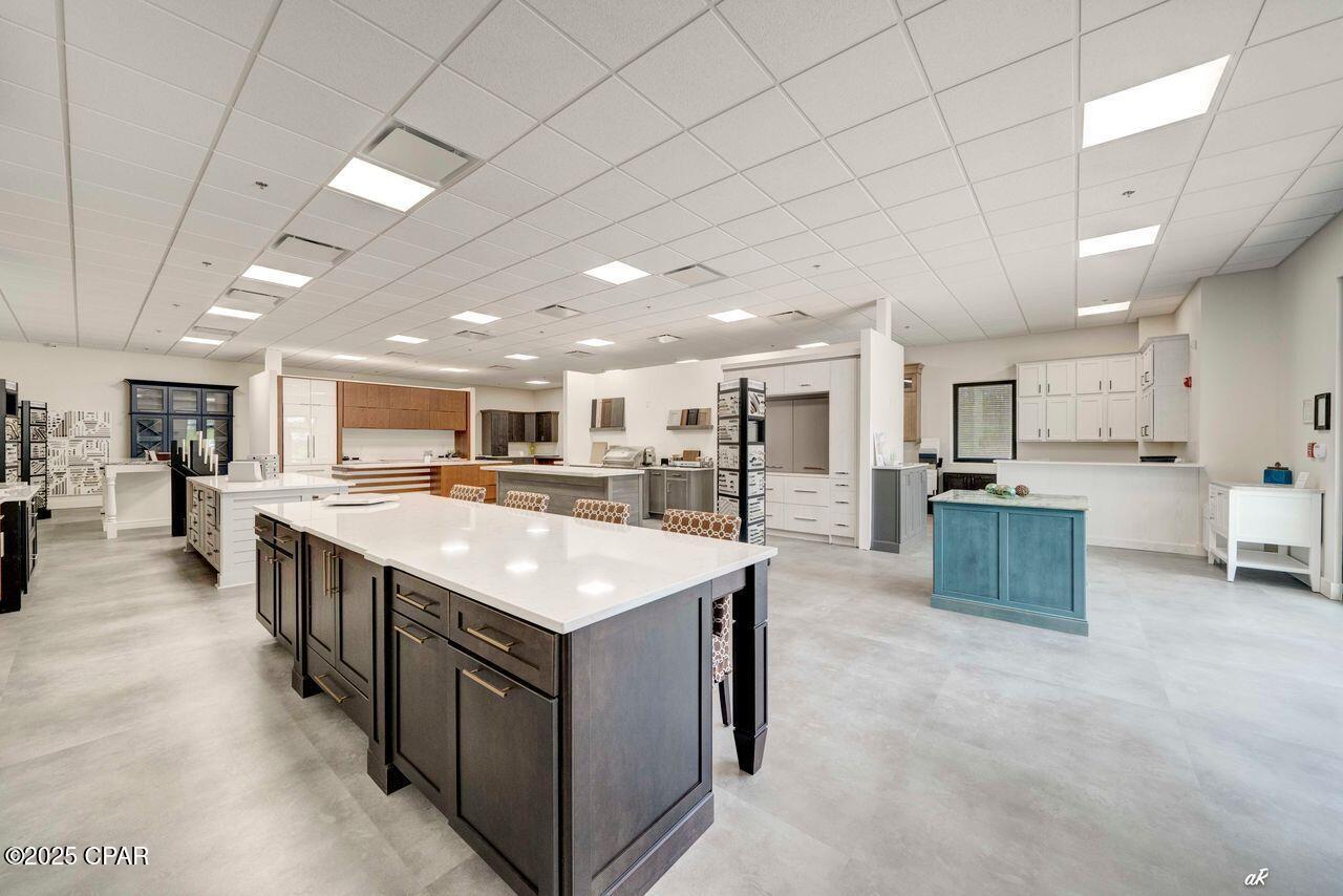 Beach Commerce Park - Commercial Lease