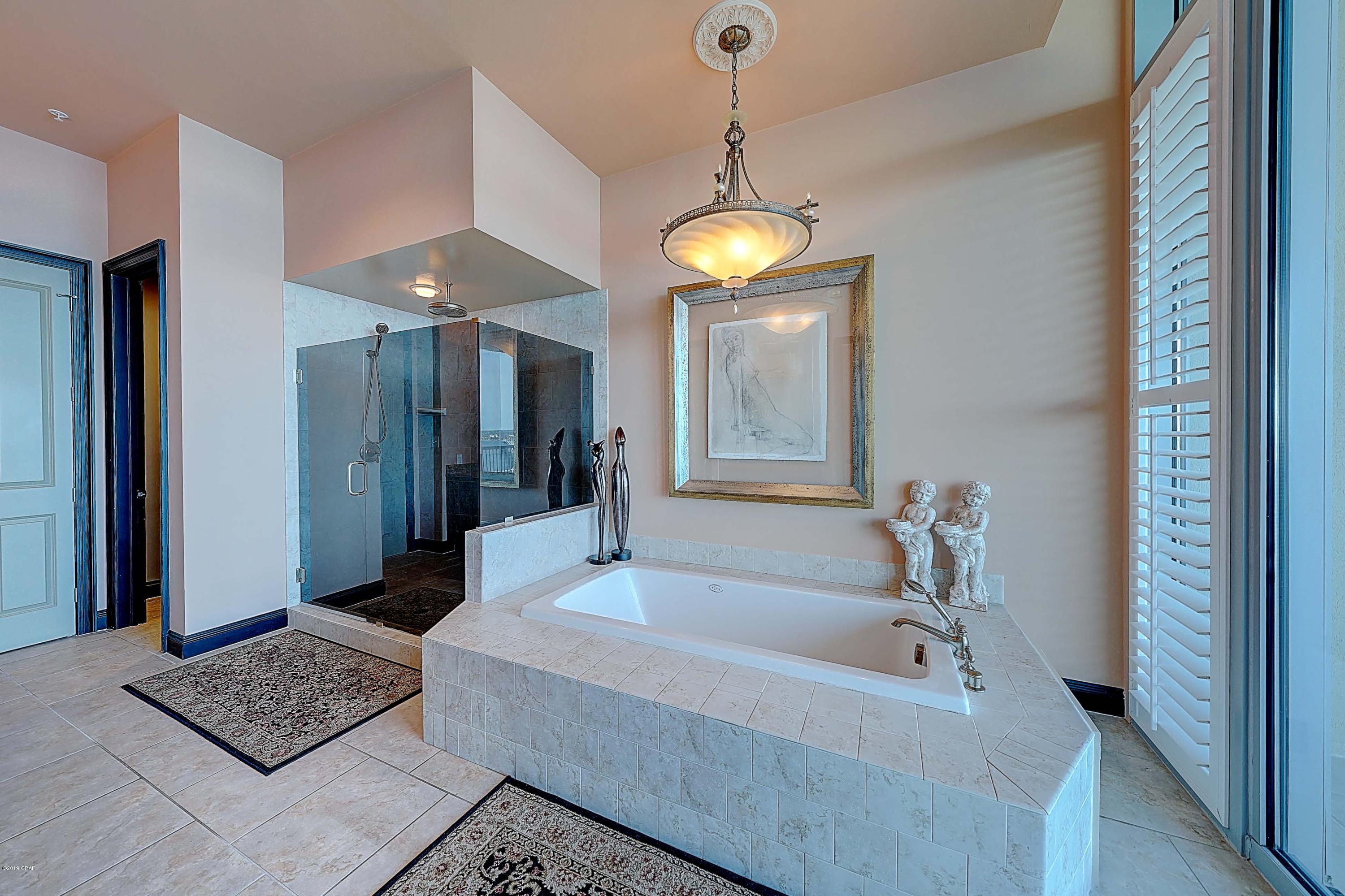 Marina Landing - Residential