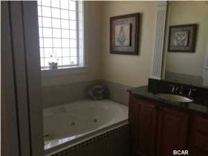 La Valencia Beach Resort - Residential