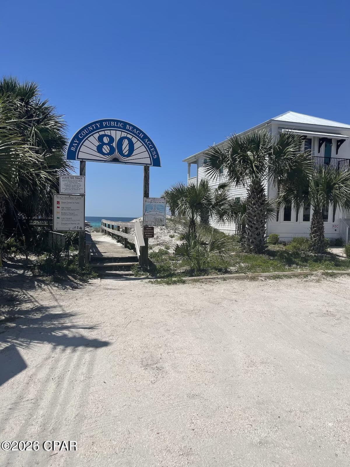 Laguna Beach Estates 7th Add - Residential