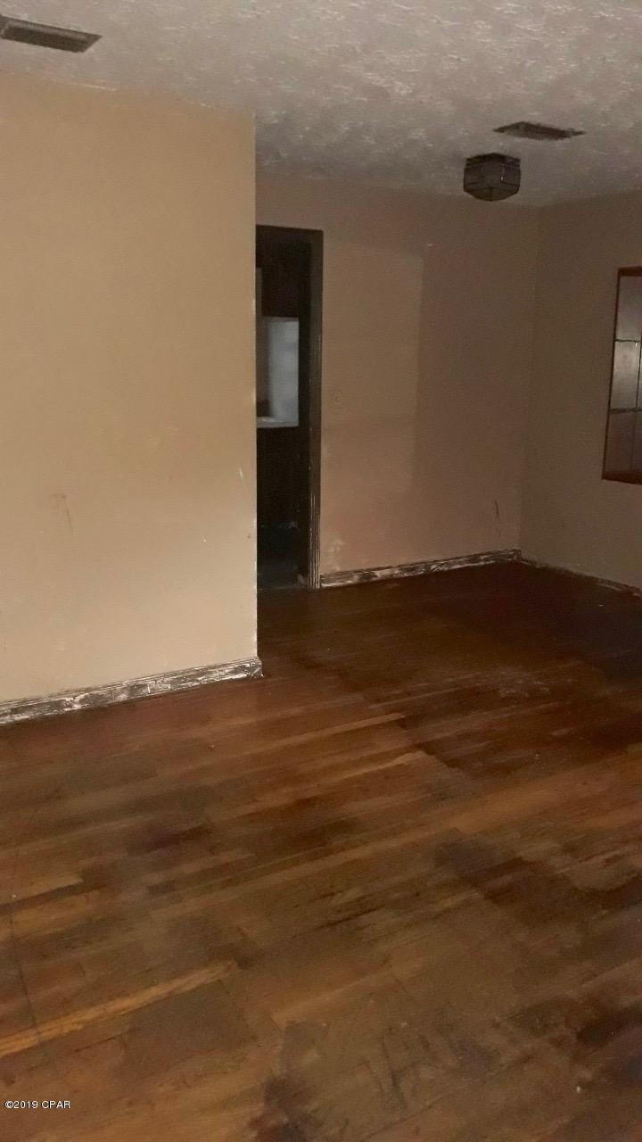 Cinco Bayou - Residential