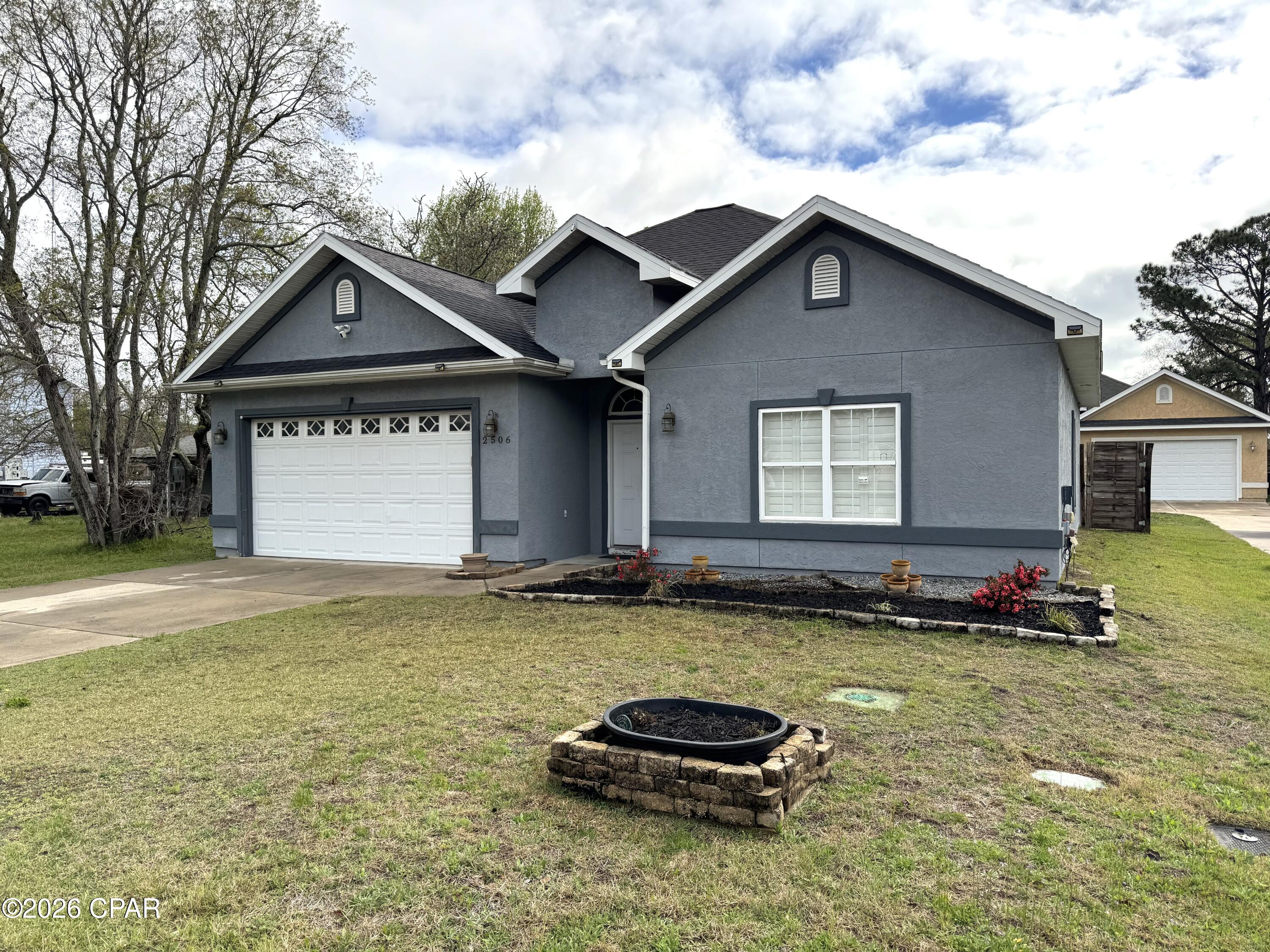 [No Recorded Subdiv] - Residential Lease