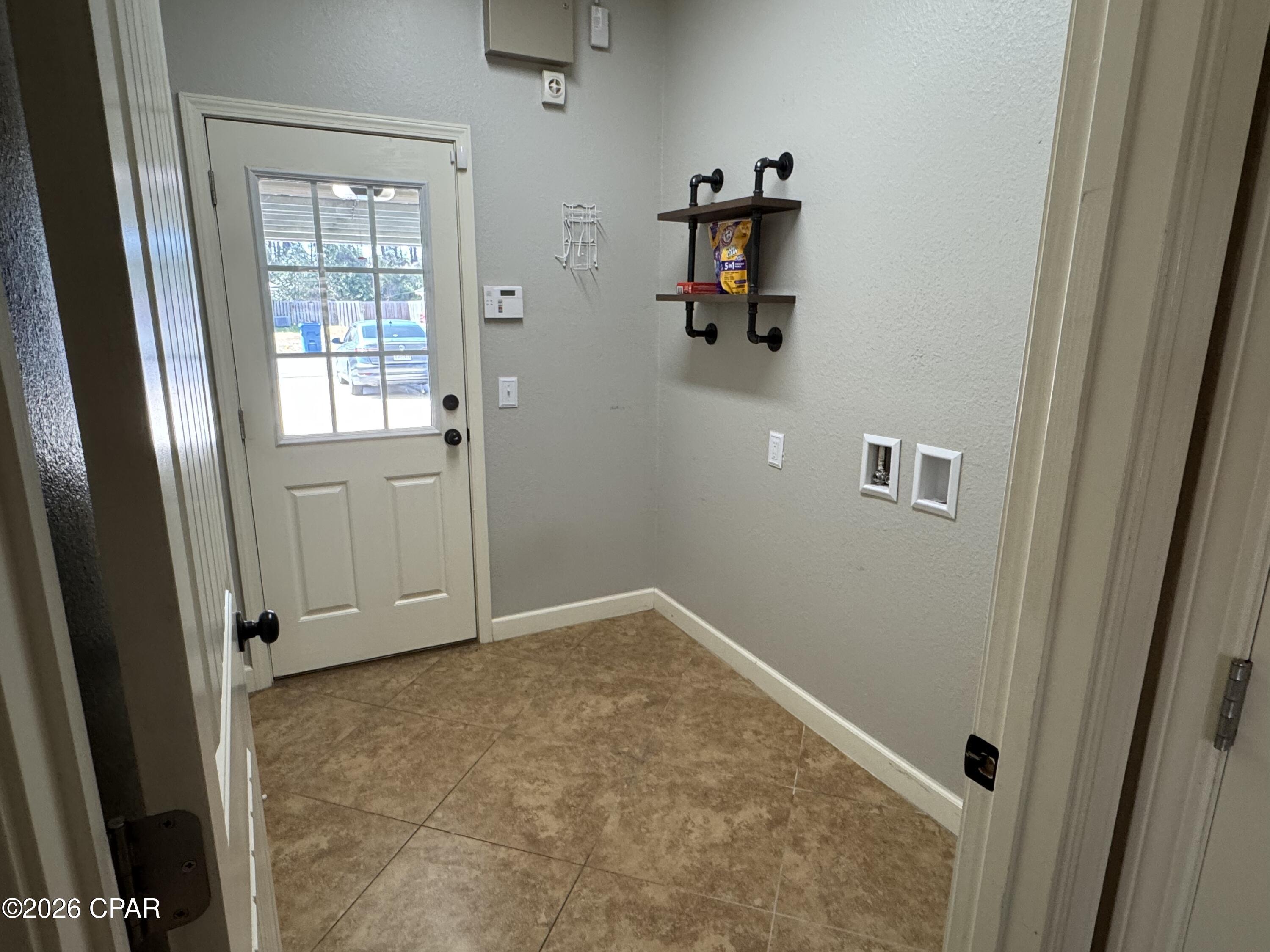 [No Recorded Subdiv] - Residential Lease