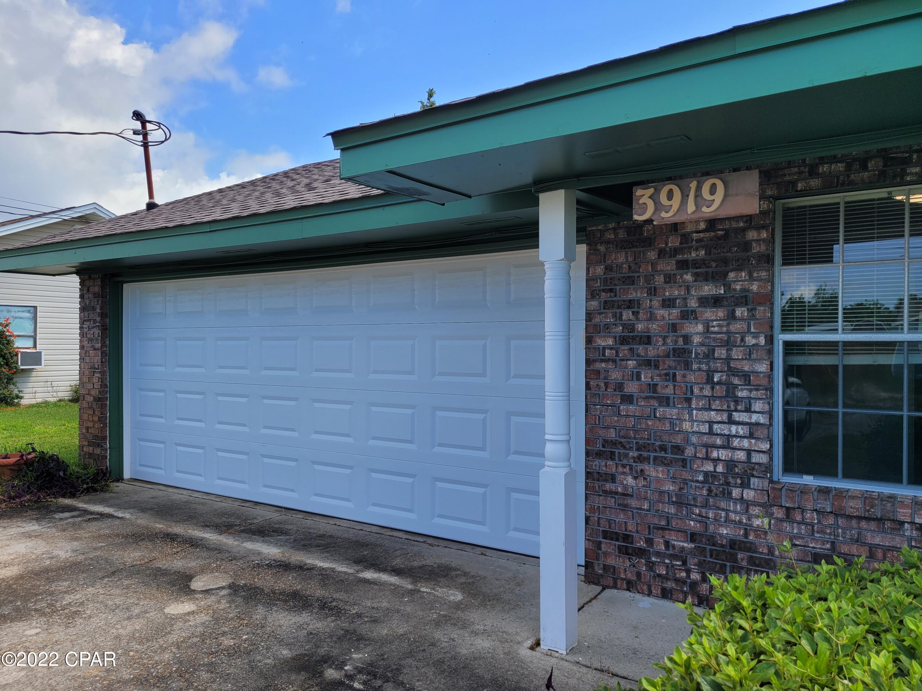 Venetian Villa 2nd Add Replat - Residential