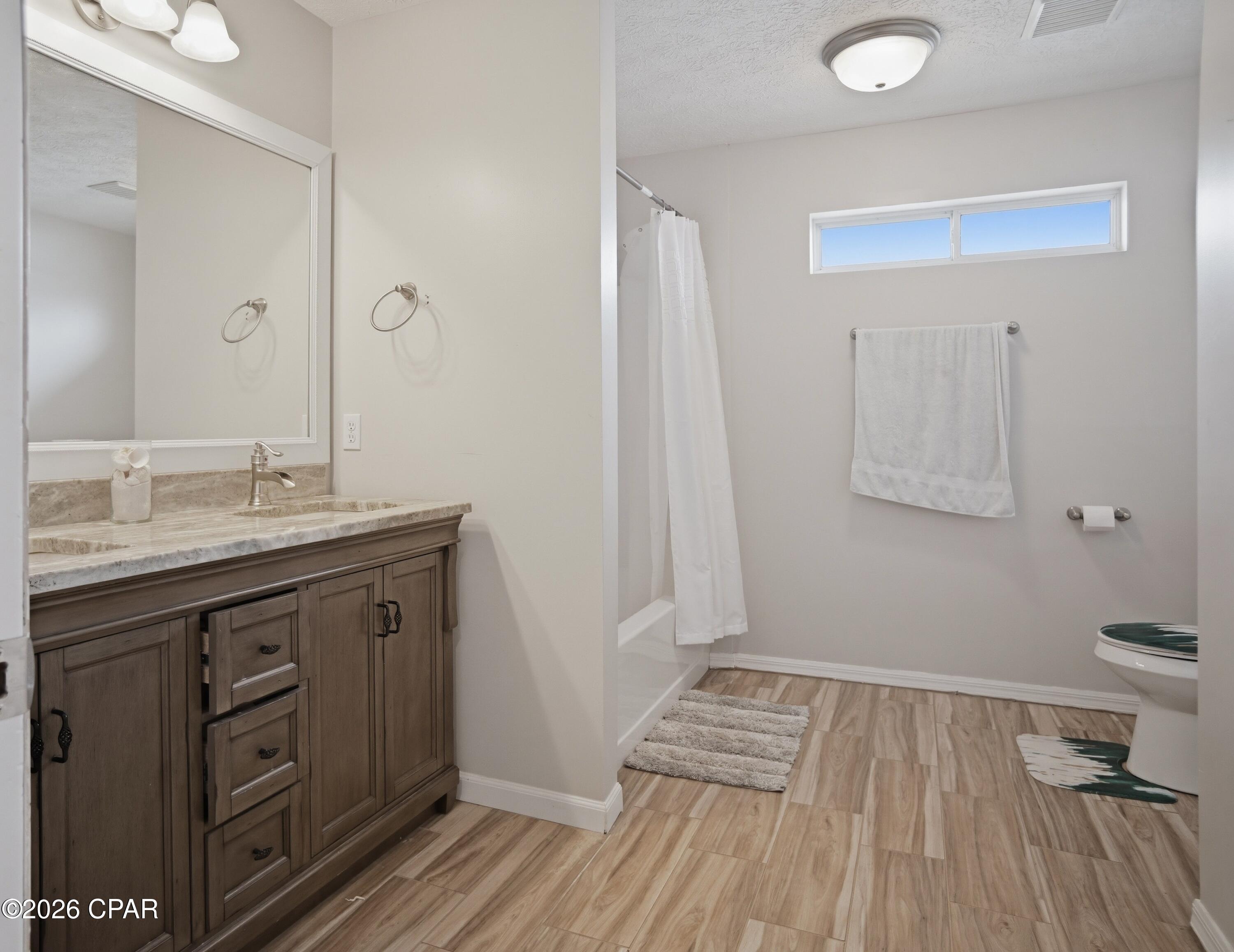 Lake Marin - Residential