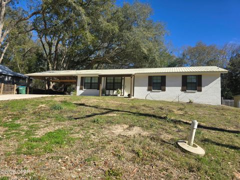 A home in Bonifay