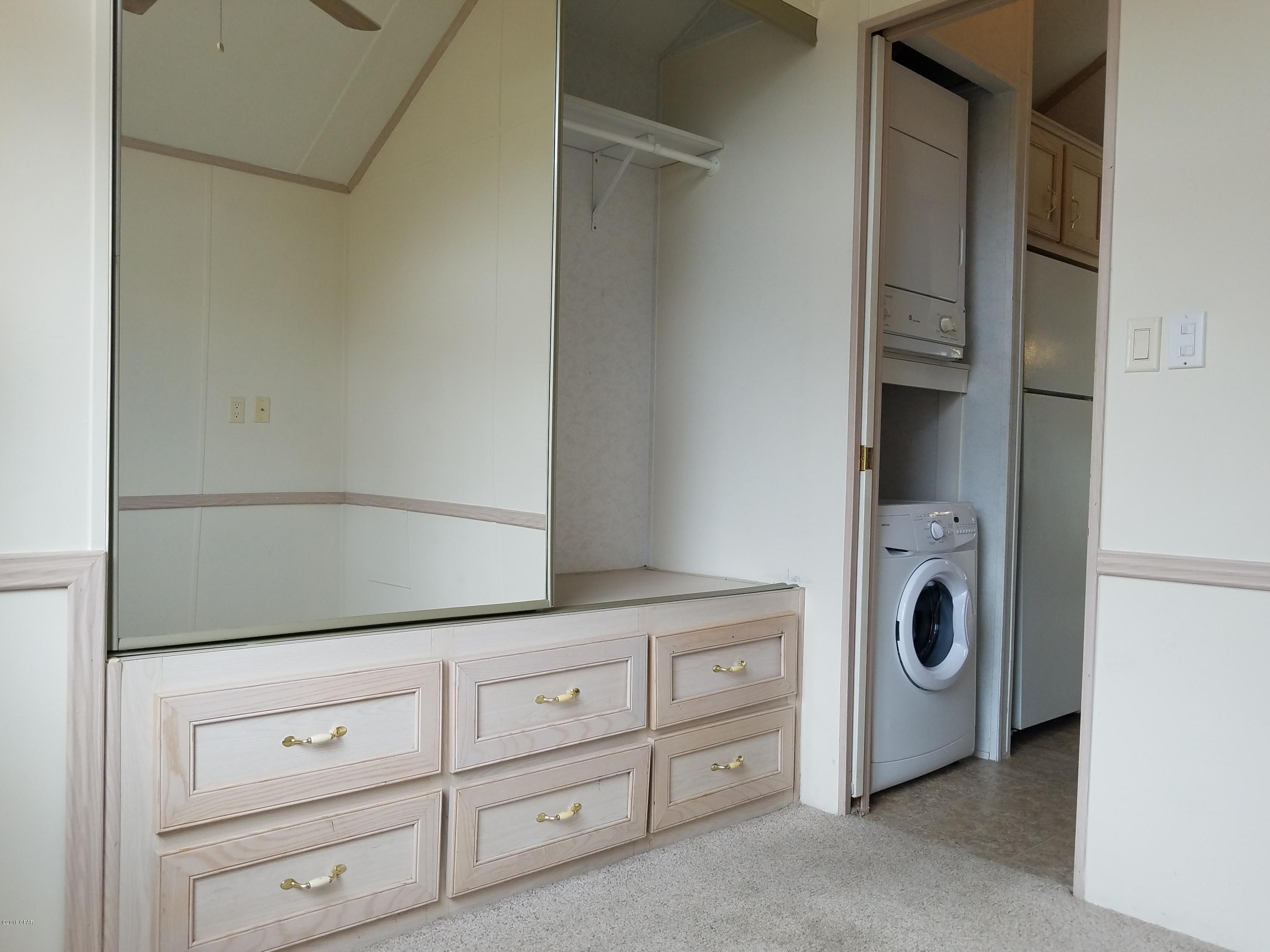 Emerald Pointe Resort - Residential