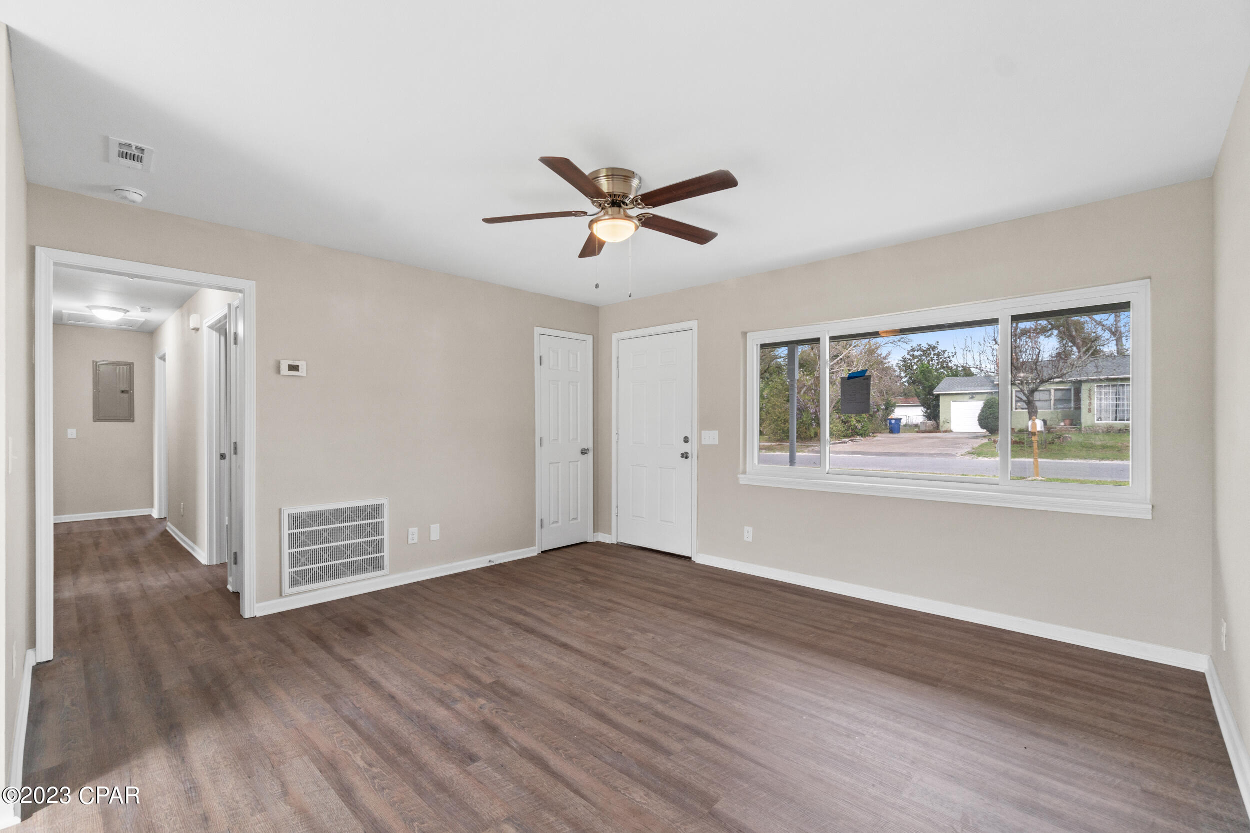 [No Recorded Subdiv] - Residential